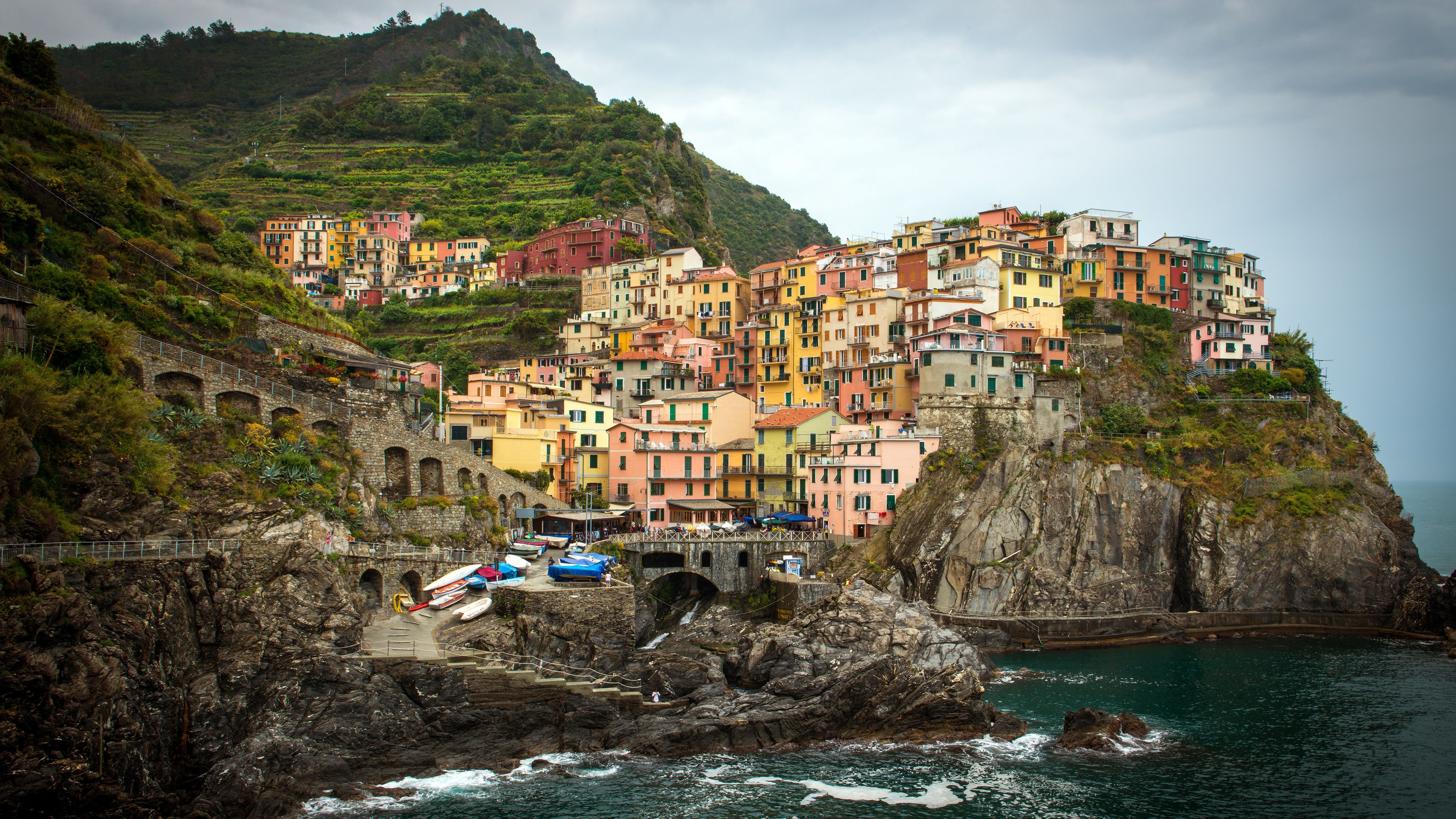 Manarola Cinque Terre villaggio costiero, 3840x2160 4K, PC Desktop