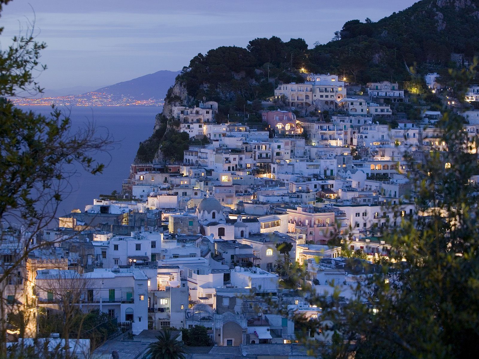 Capri di notte, Golfo di Napoli, 1600x1200 HD, Desktop
