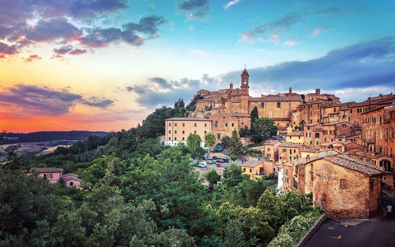 Borgo toscano al tramonto, 1280x800 720p, PC