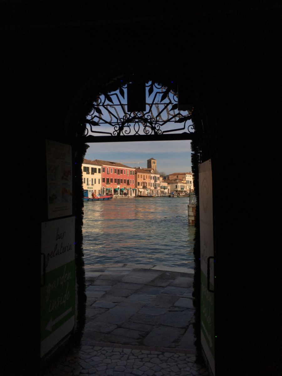 Portale Murano vista canale, 900x1200 Full HD Verticale, iPhone