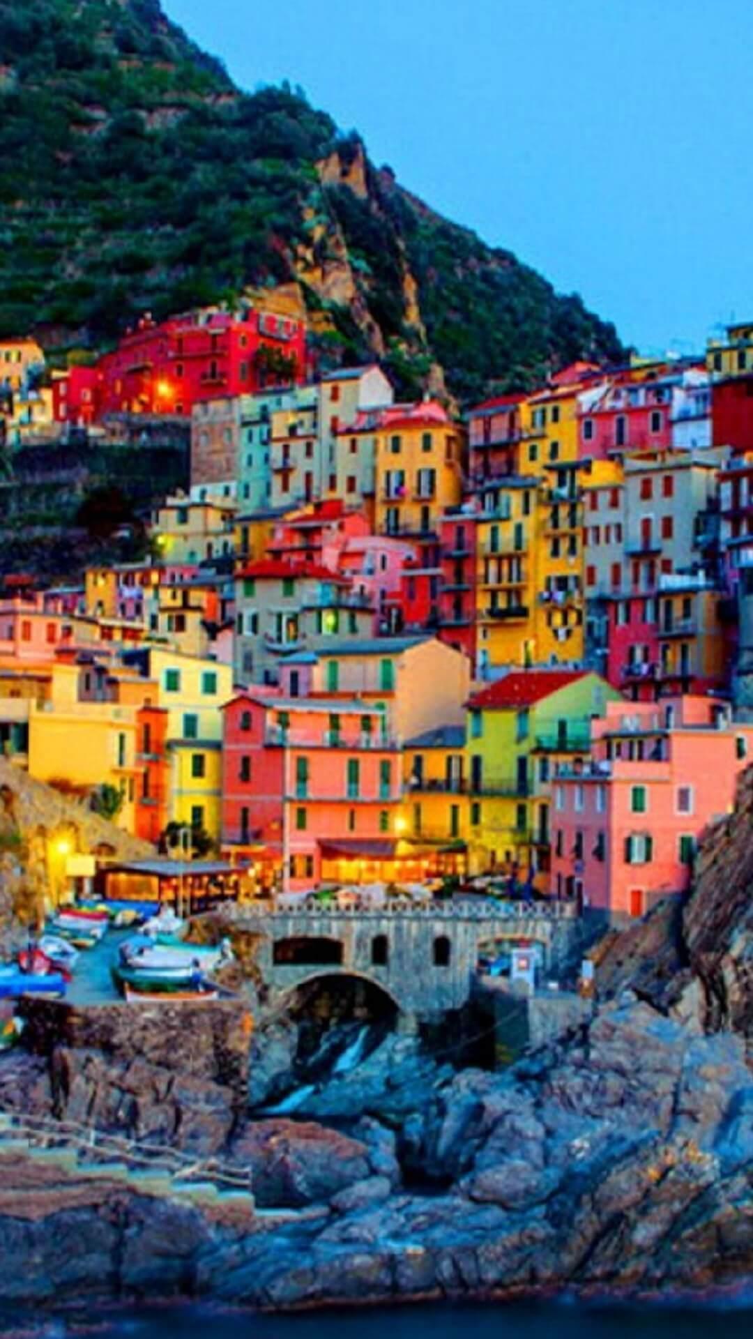 Manarola Cinque Terre case colorate, 1080x1920 Verticale, Samsung Galaxy