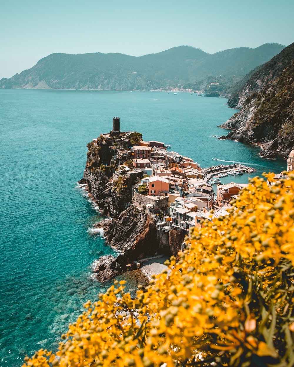 Vernazza Cinque Terre costa italiana, 1000x1250 Full HD Verticale, Smartphone
