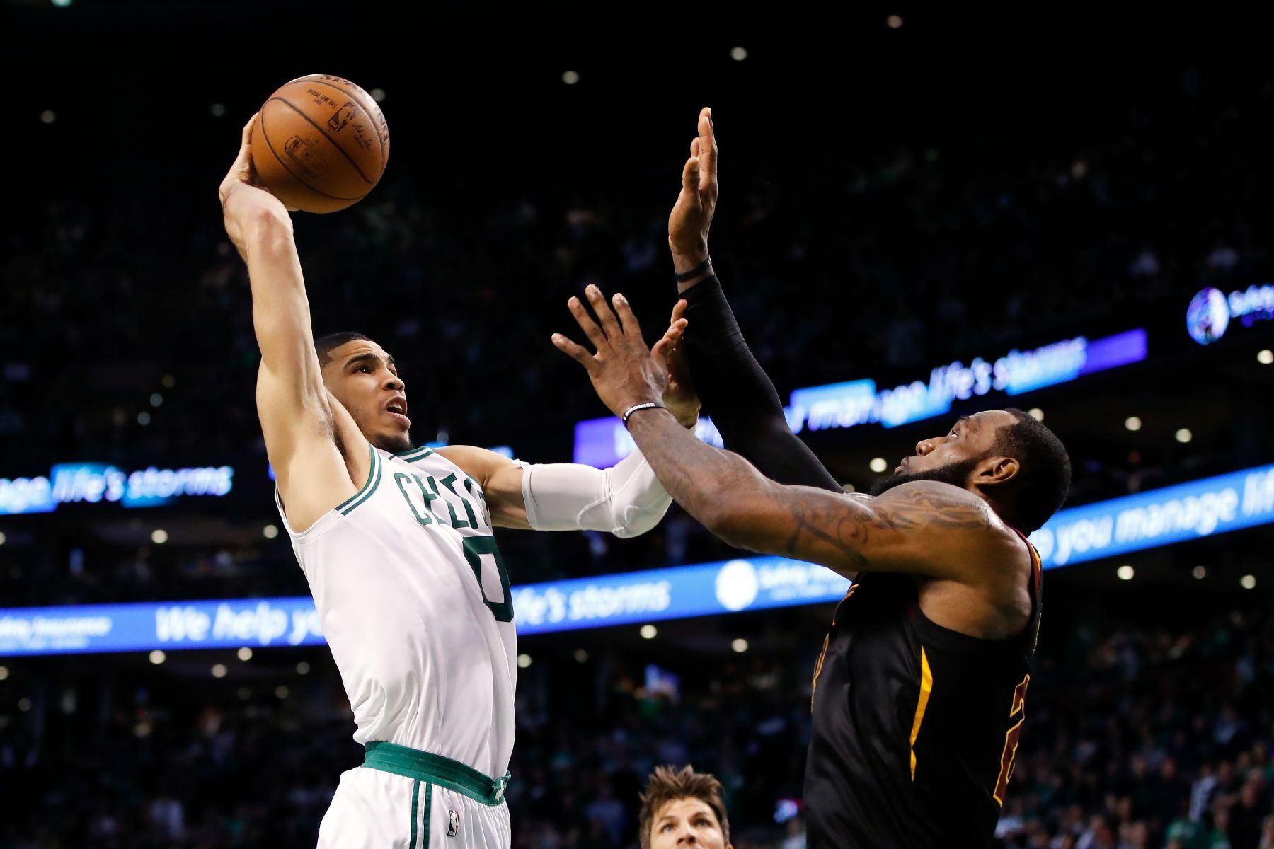 Jayson Tatum tiro Celtics, 1800x1200 HD, Desktop