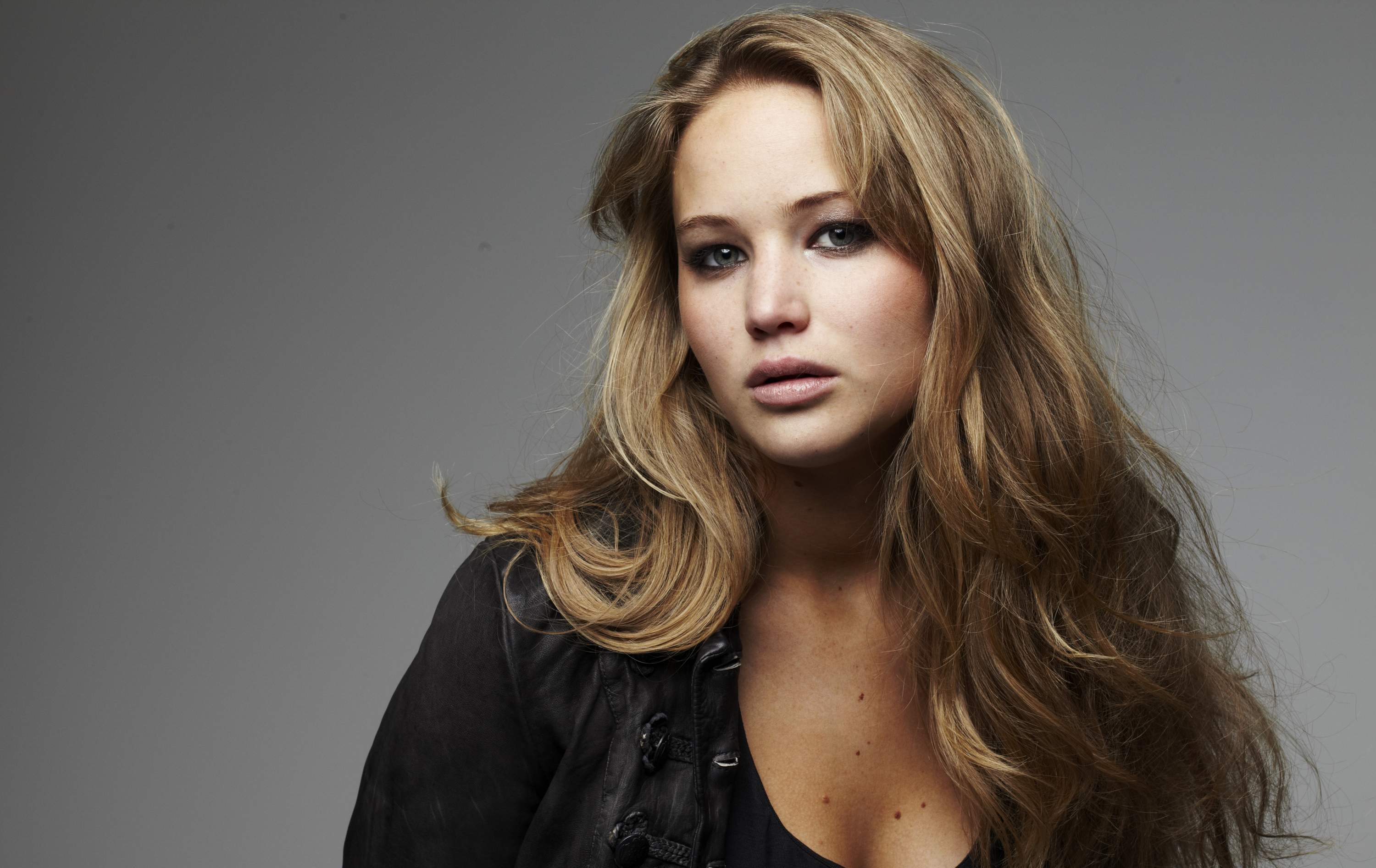 Jennifer Lawrence ritratto, 3000x1894 WQXGA, Laptop