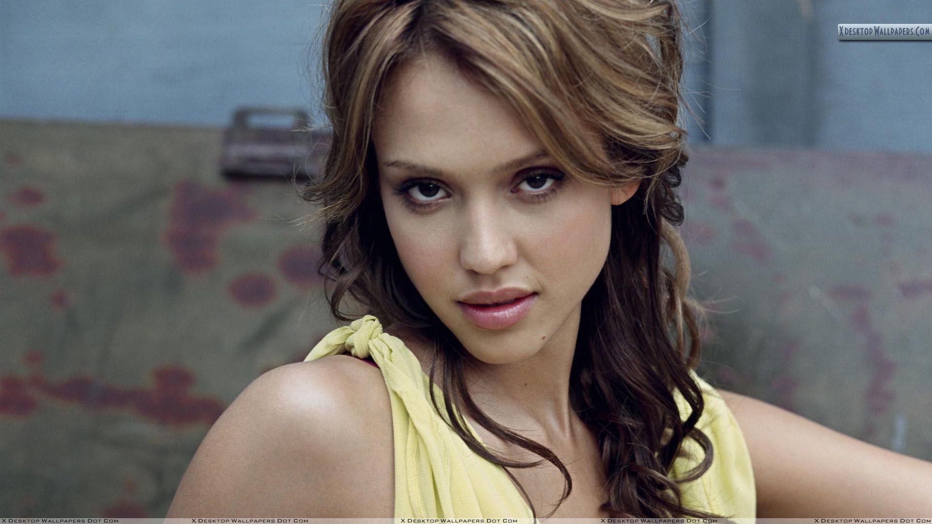 Jessica Alba ritratto giallo, 1920x1080 Full HD, Desktop