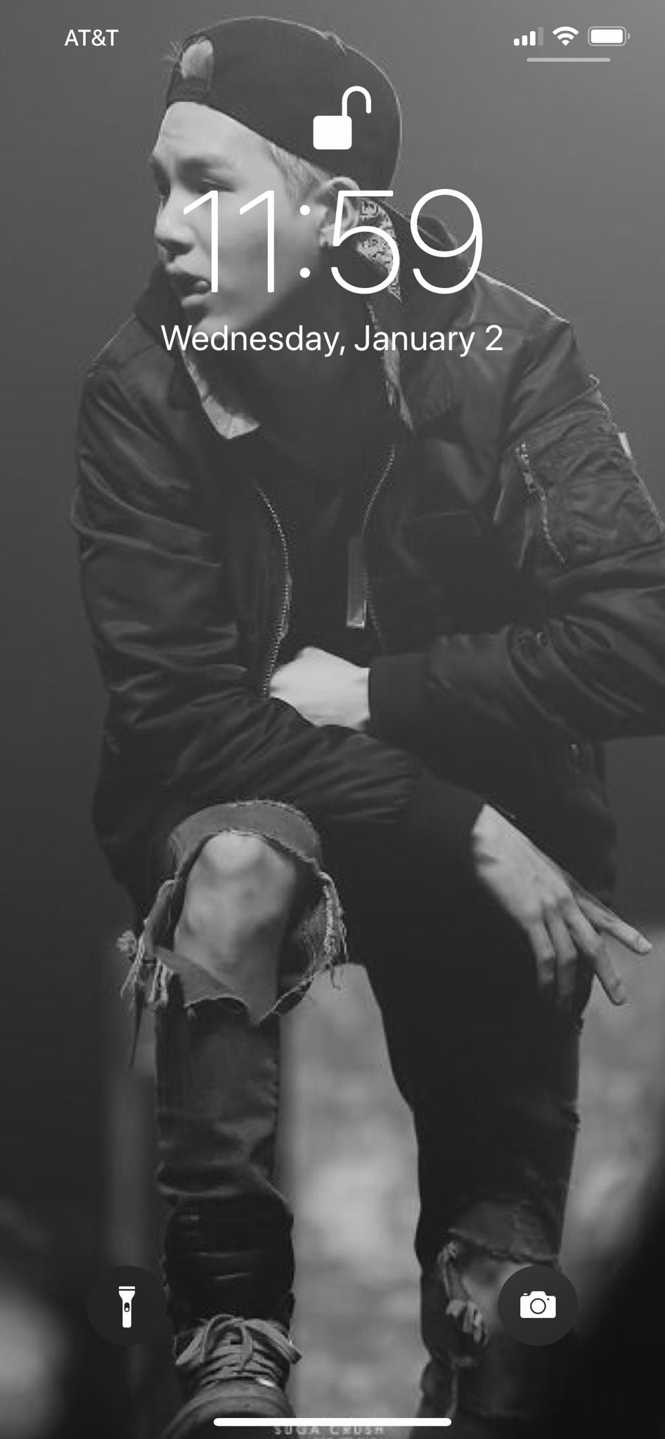 Logo BTS minimal scuro, 1080x1920 Verticale, Samsung Galaxy