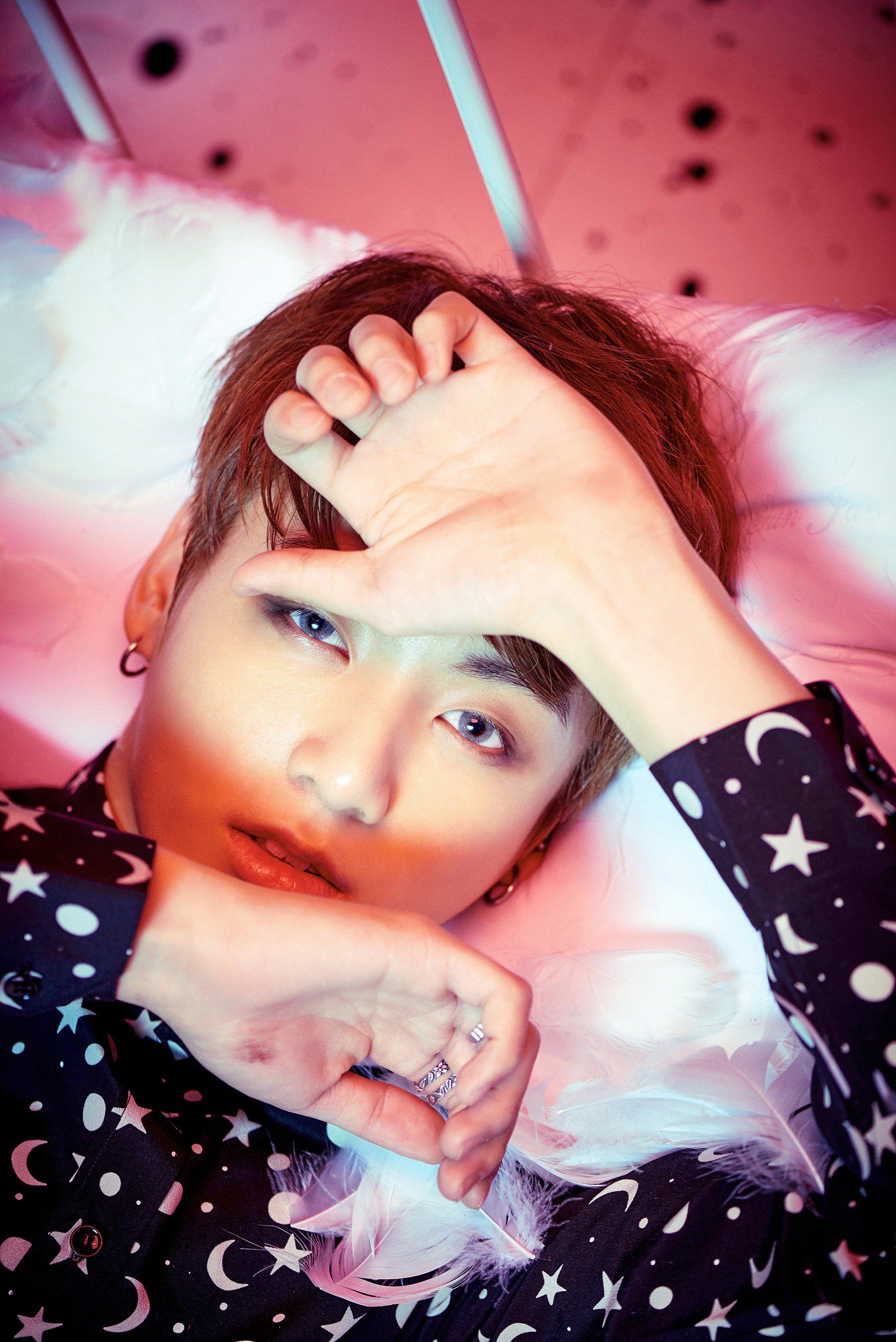 Ragazzo BTS pigiama stellato, 1802x2700 Full HD Verticale, iPhone