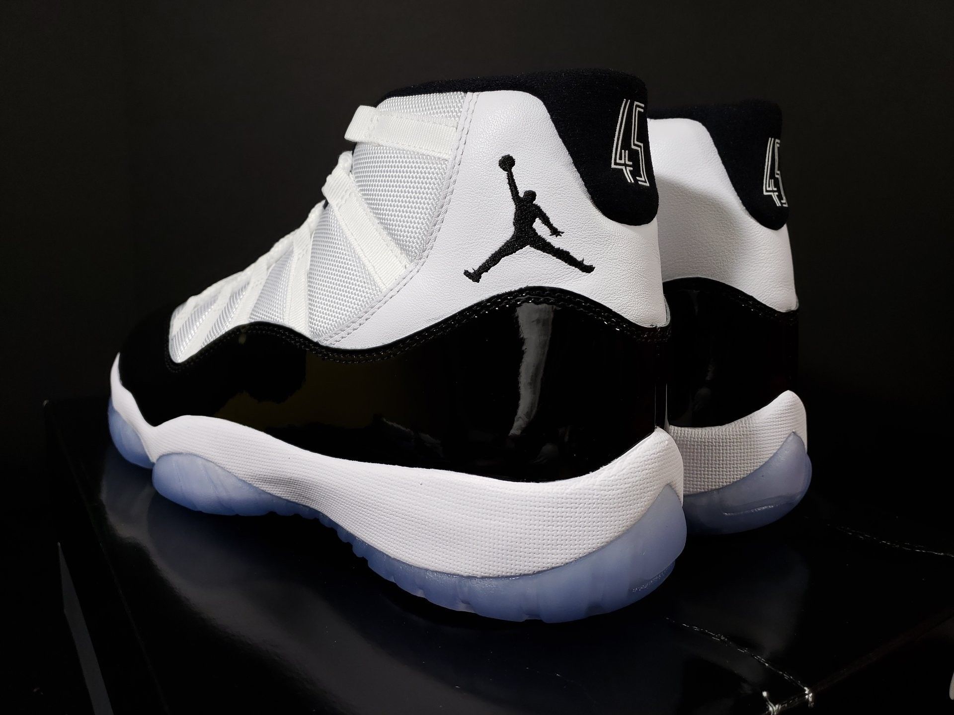 Sneaker Jordan 11 bianco nero, 1920x1440 Full HD+ WUXGA, PC