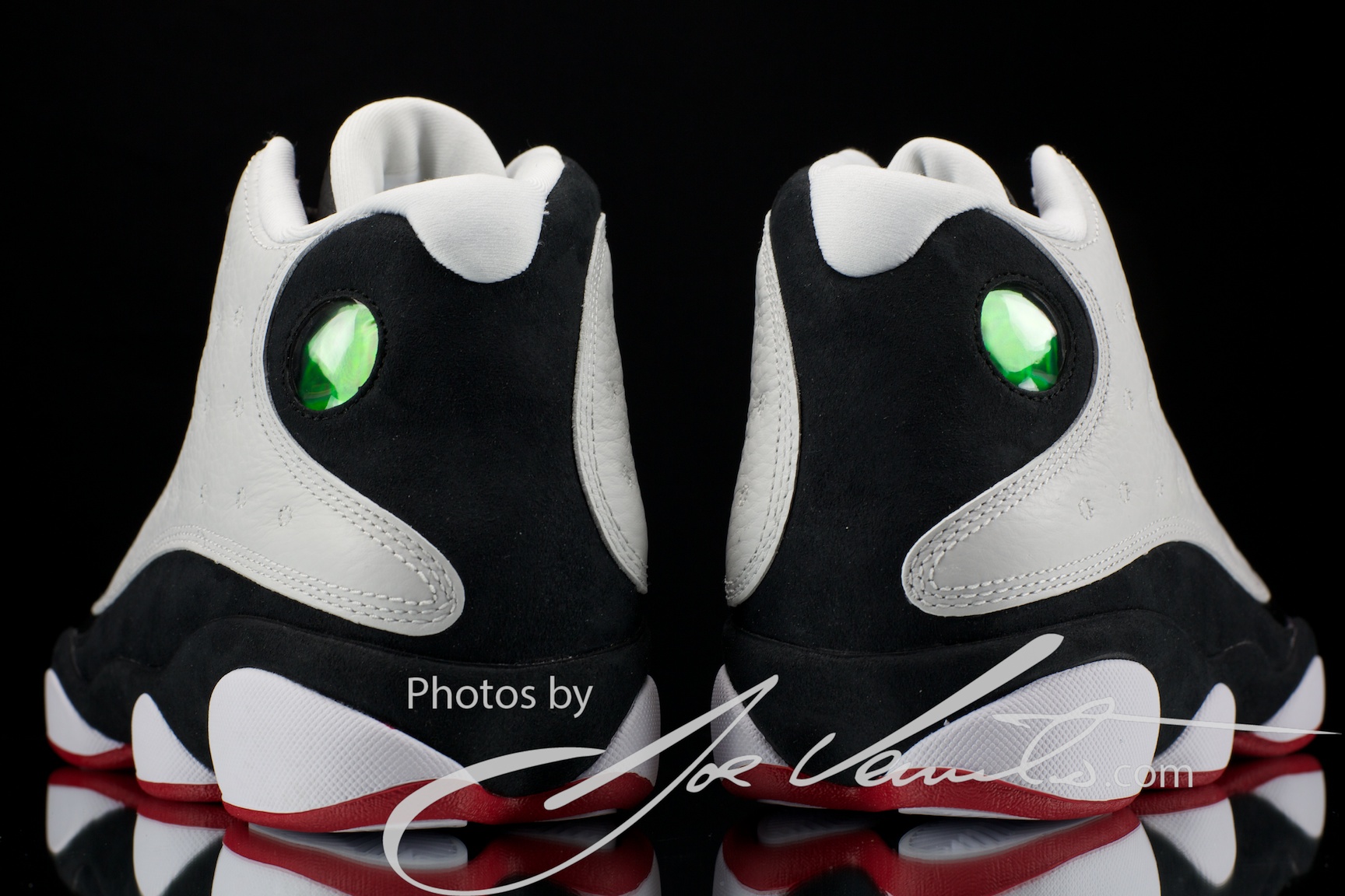 Sneakers Jordan color grano, 750x1334 Full HD Verticale, Smartphone