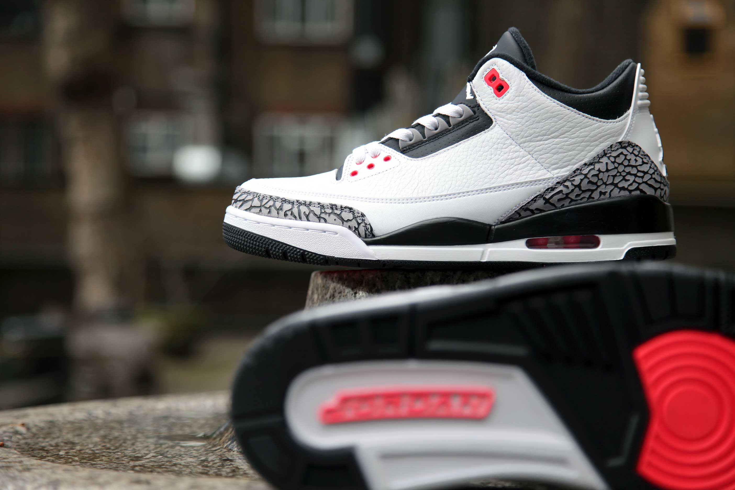 Sneaker Air Jordan 3 bianca, 2808x1872 WQXGA, Laptop