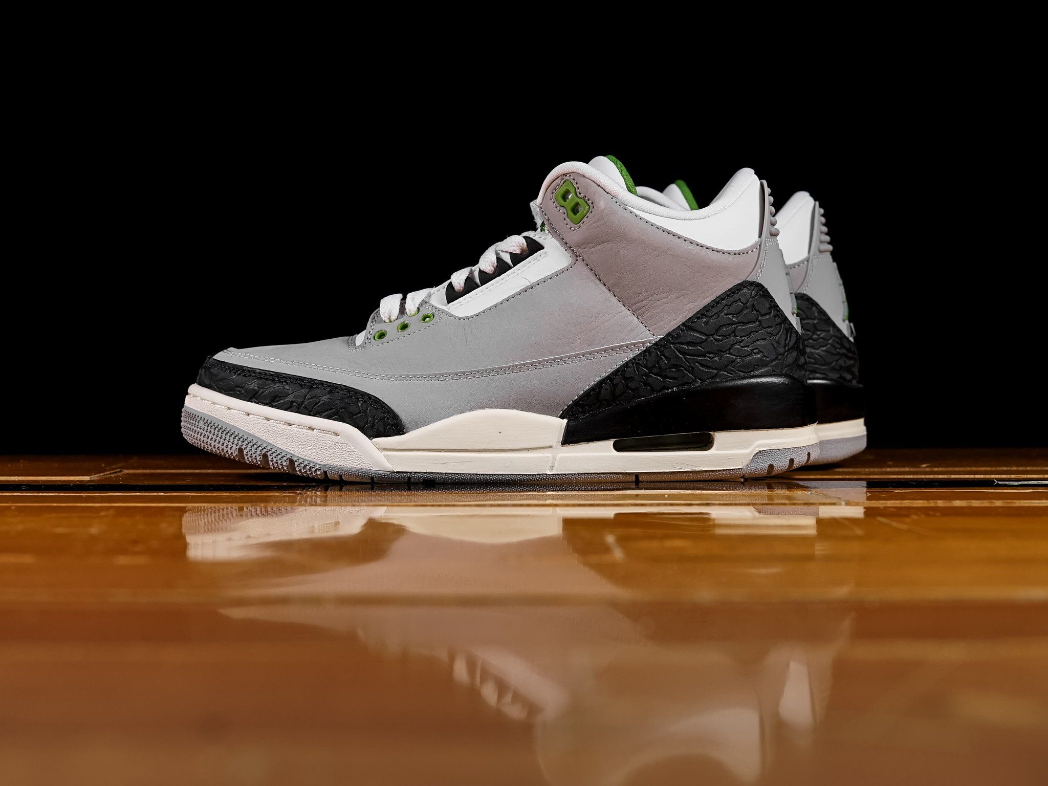 Air Jordan 3 grigia nera, 2048x1536 alta risoluzione, Desktop