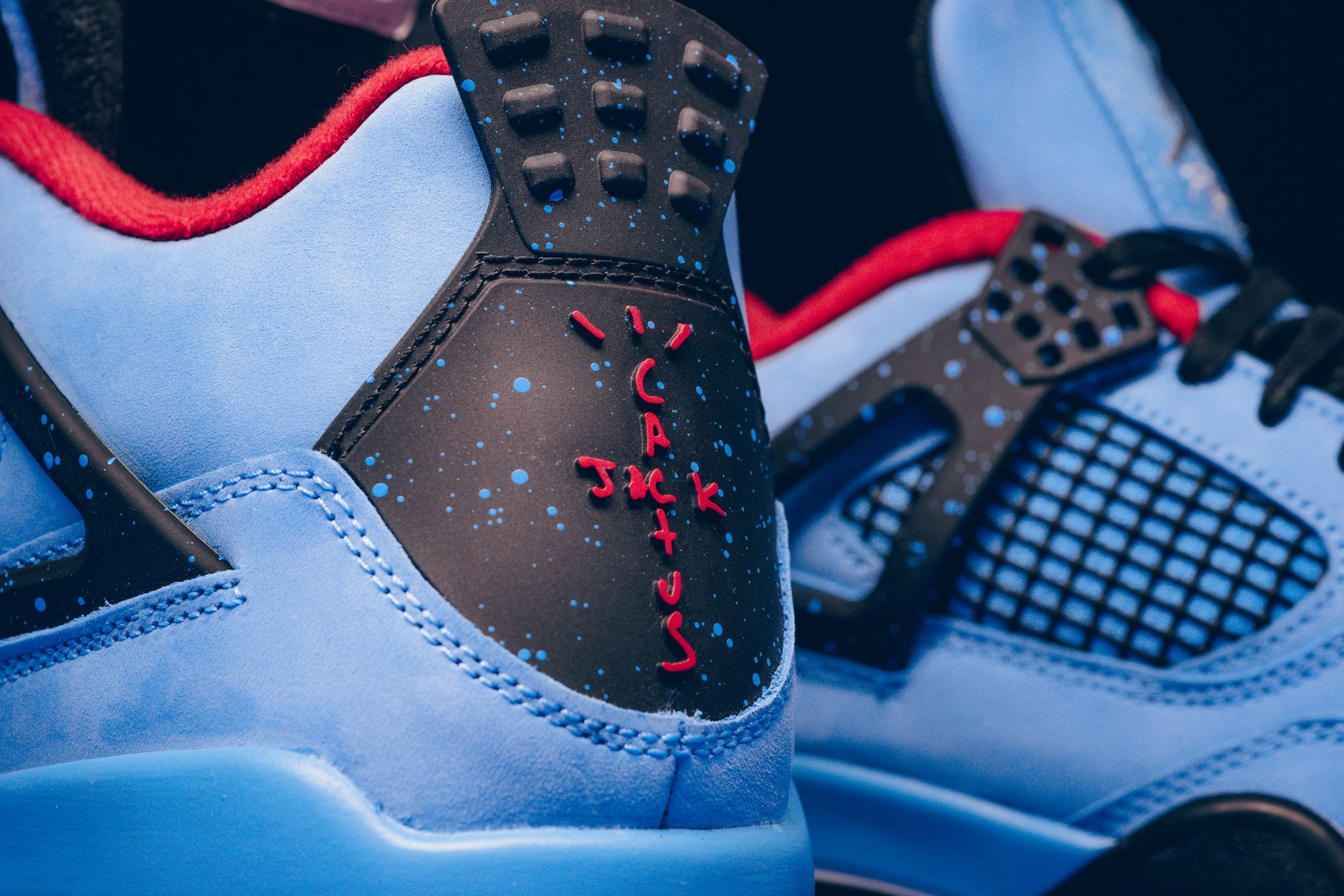 Jordan 4 Travis Scott azzurre, rapper, 2048x1367 Hi-Res, Desktop