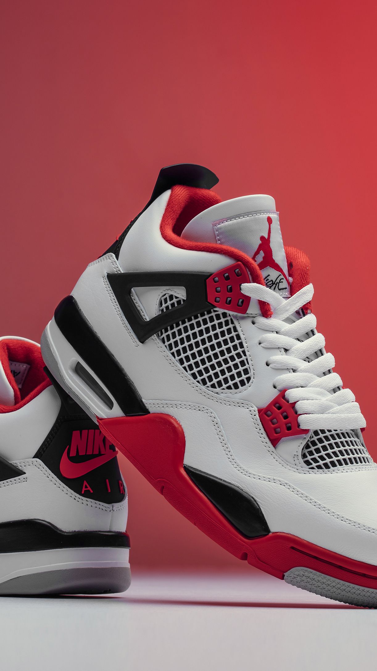 Air Jordan 4 Fire Red, sneaker, 1222x2172 Full HD Verticale, iPhone