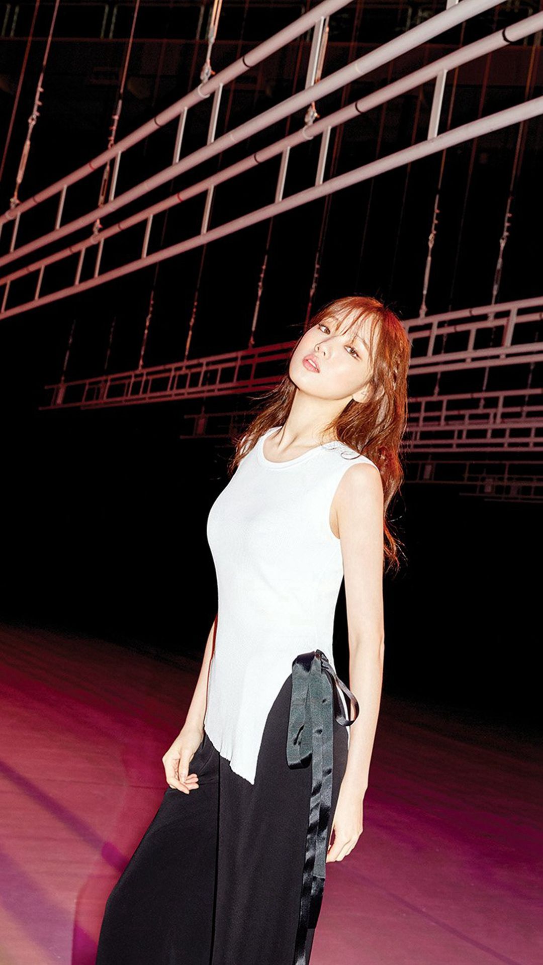 Idol K-pop luci viola, 1024x1820 Verticale, Mobile