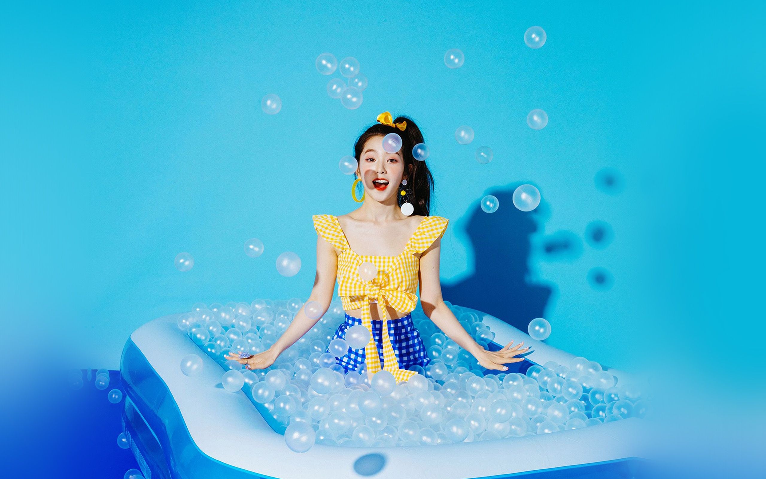 Idol K-pop bolle di sapone blu, 2560x1600 2K, HP Laptop