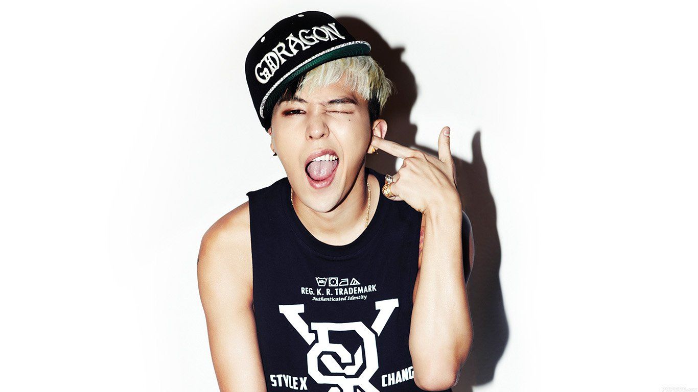 G-Dragon con cappellino nero, 1366x768 720p, Dell XPS