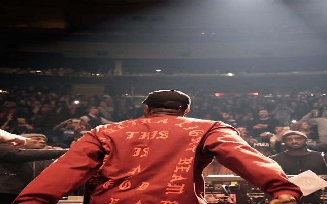 Orsetto Kanye West cartone, 1125x2436 Full HD Verticale, iPhone Plus