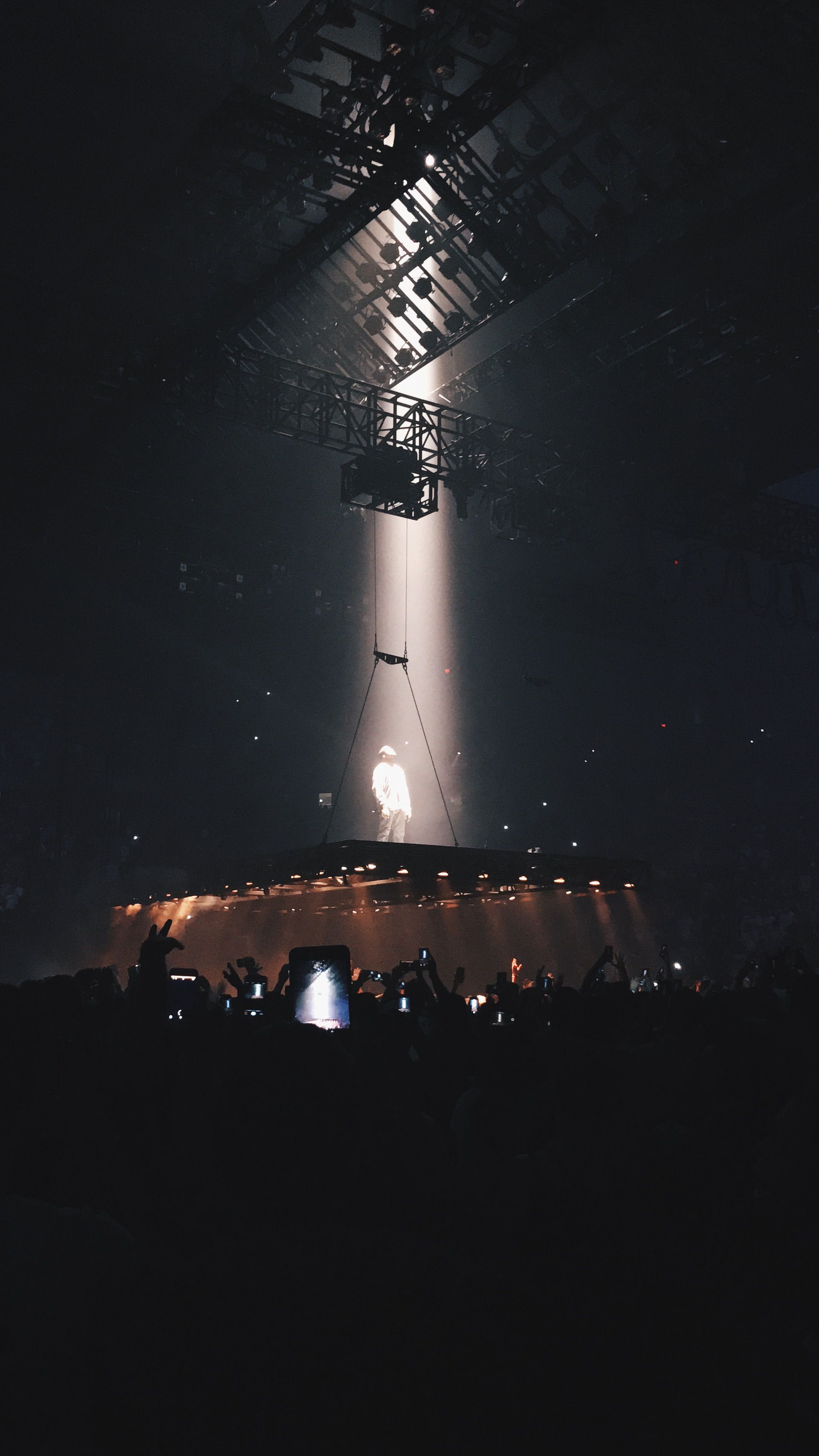 Kanye West giacca rossa concerto, 1280x800 HD, Desktop