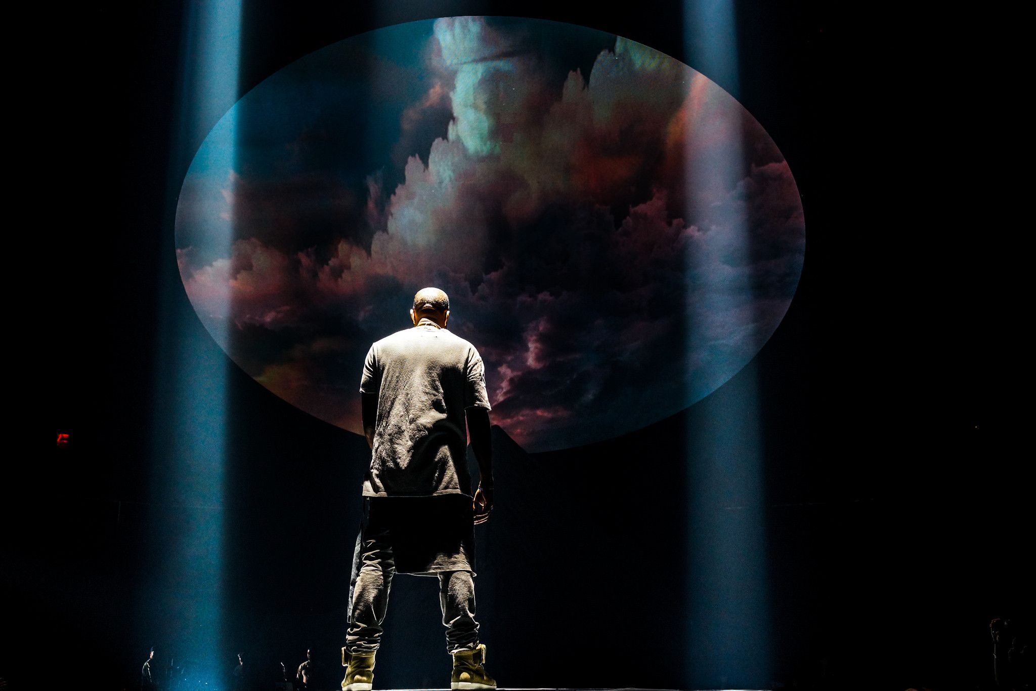 Kanye West concerto microfono, 1365x2048 Full HD Verticale, iPhone