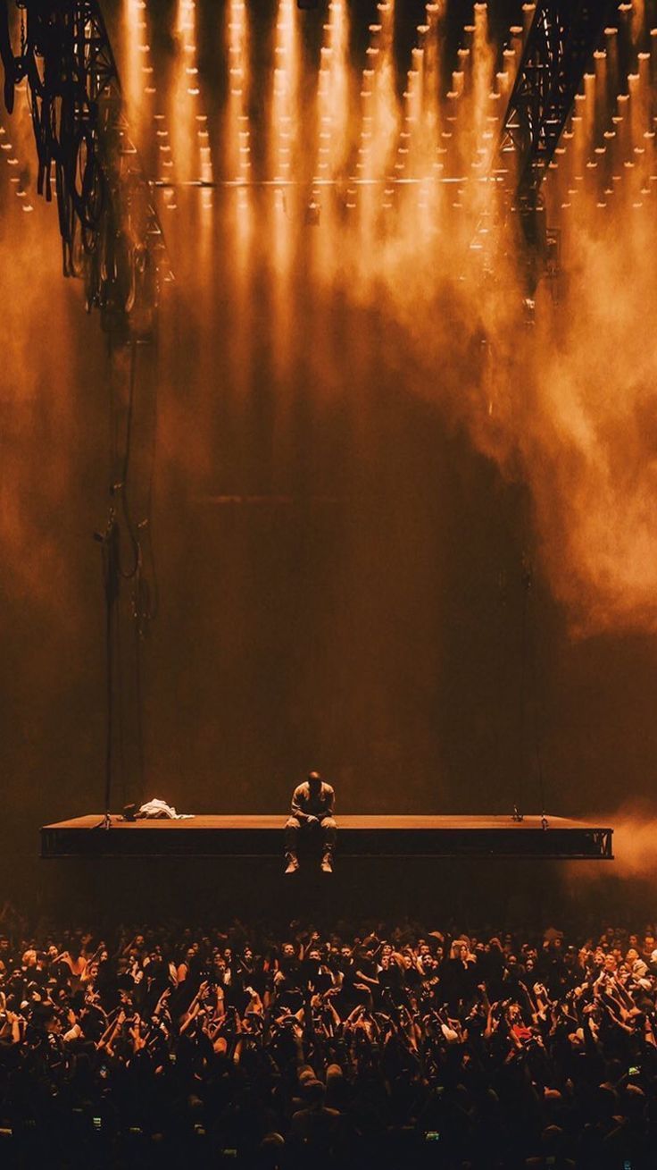Kanye West concerto palco arancione, 736x1309 Verticale, OnePlus
