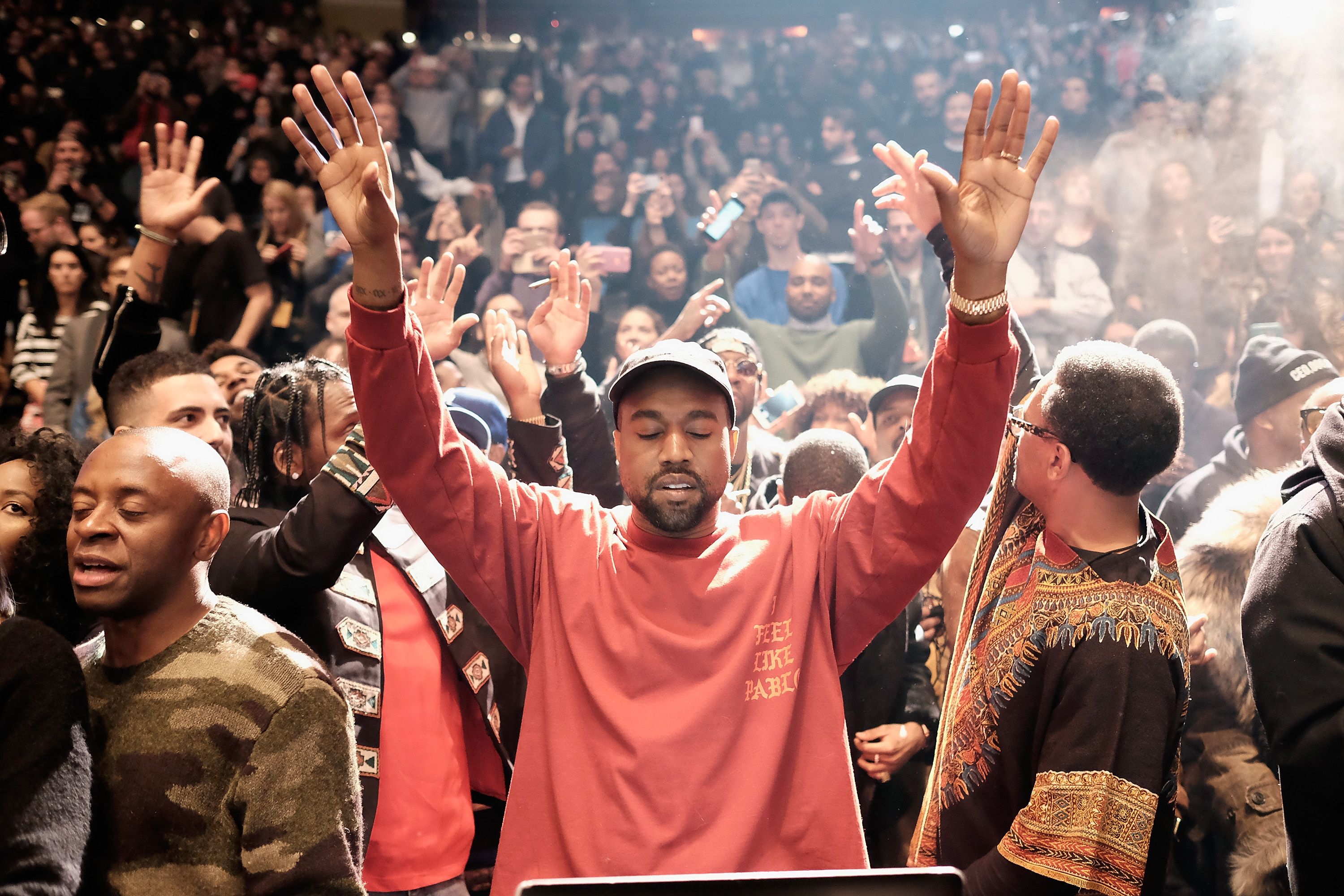 Kanye West folla concerto, 1410x854 720p, Lenovo Legion