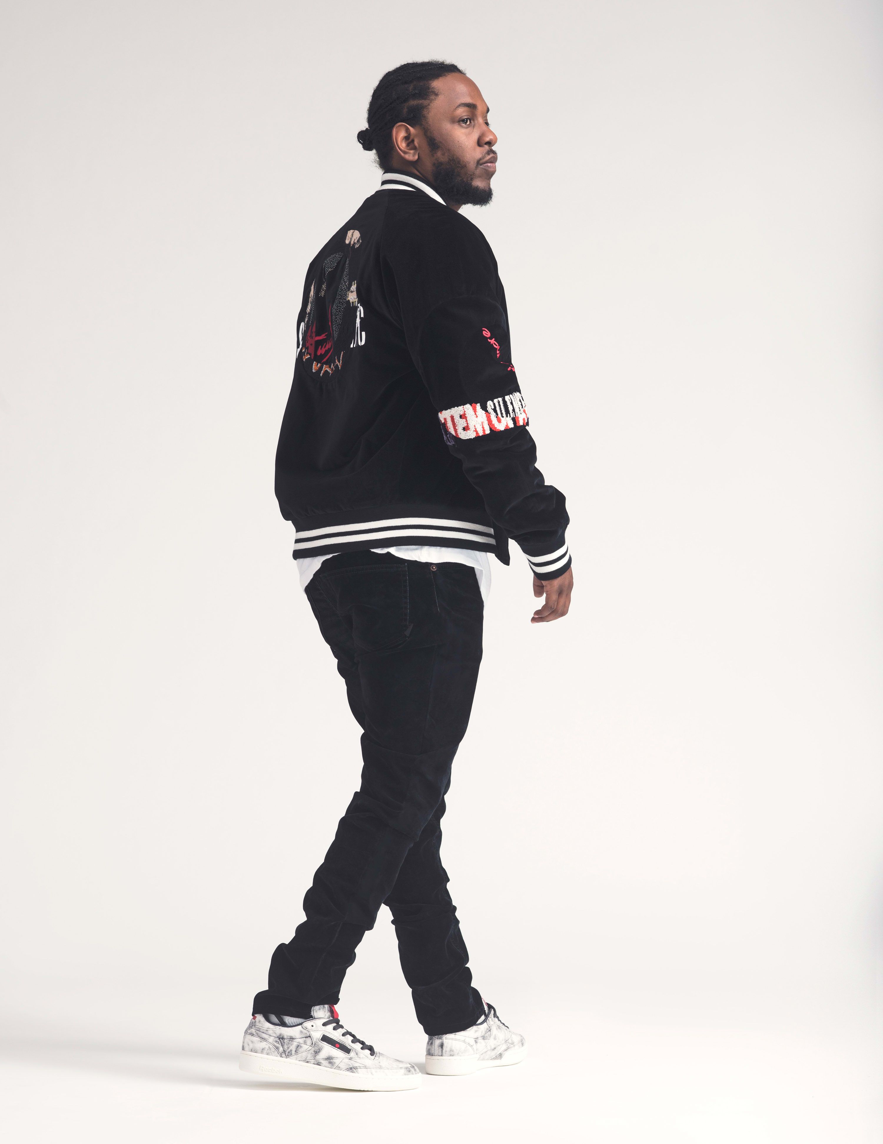 Kendrick Lamar giacca nera, 3000x3888 Verticale, iPhone Air