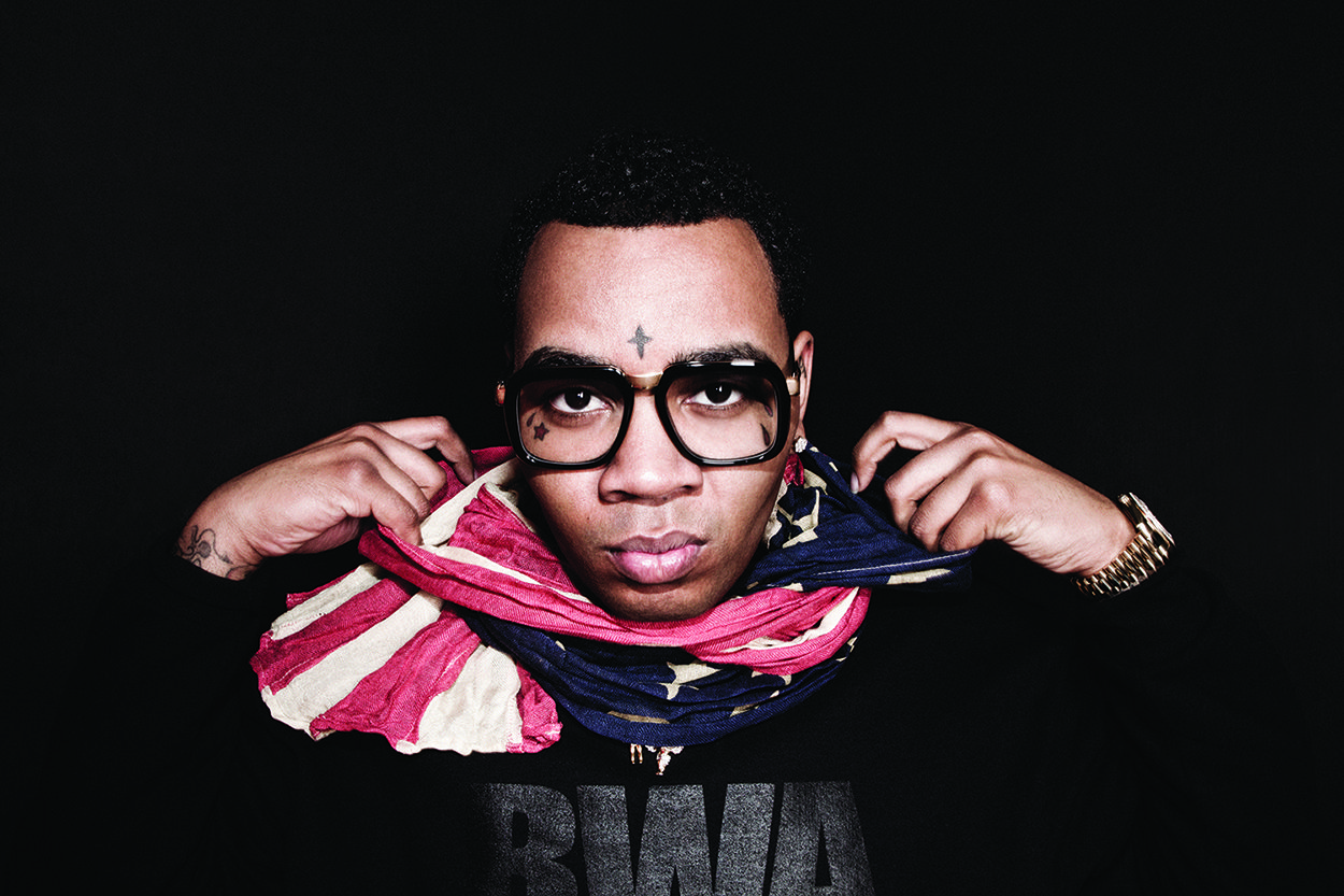 Kevin Gates con occhiali e sciarpa, 1250x833 HD, Desktop