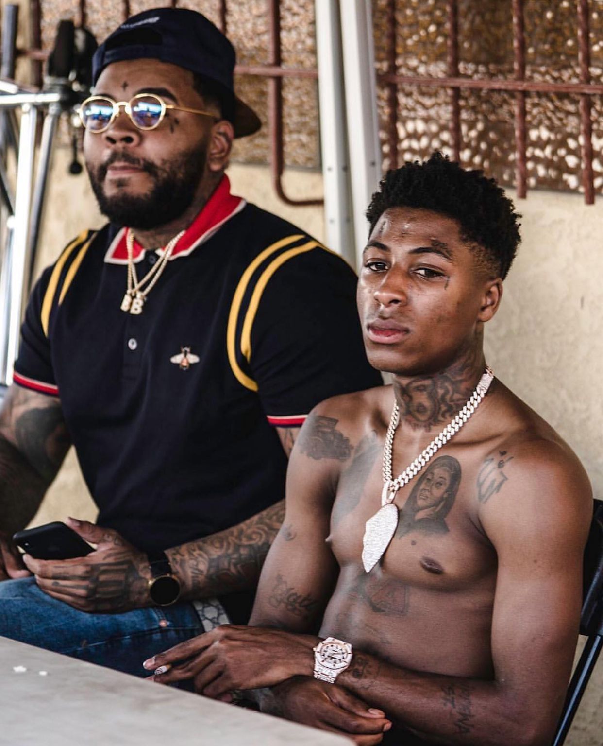 NBA YoungBoy e amico, basket americano, 1242x1535 Verticale, Mobile