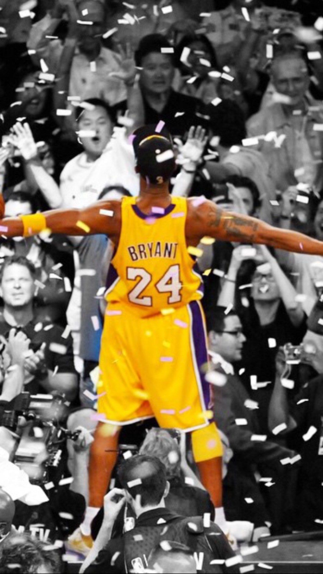 Kobe Bryant maglia gialla Lakers, Black Mamba, 1060x1884 Verticale, iPhone Plus