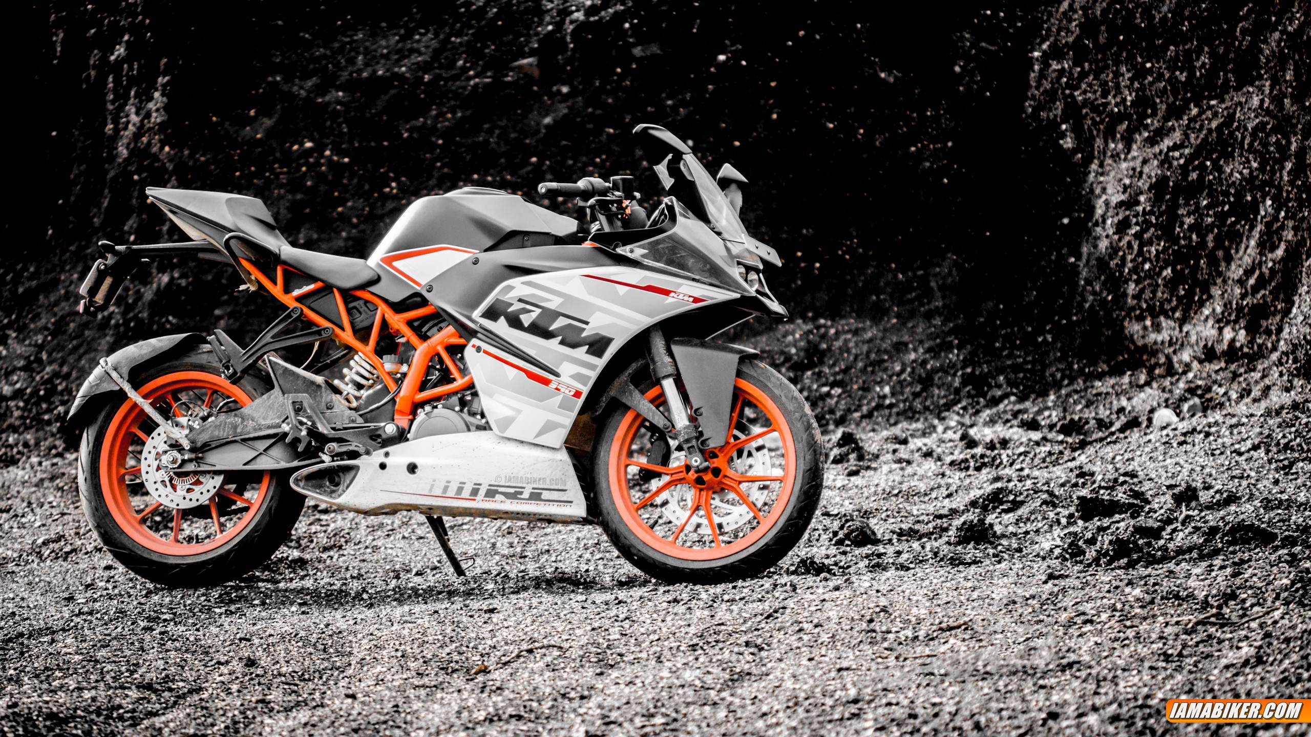 KTM RC 390 moto sportiva, 2560x1440 QHD, Laptop