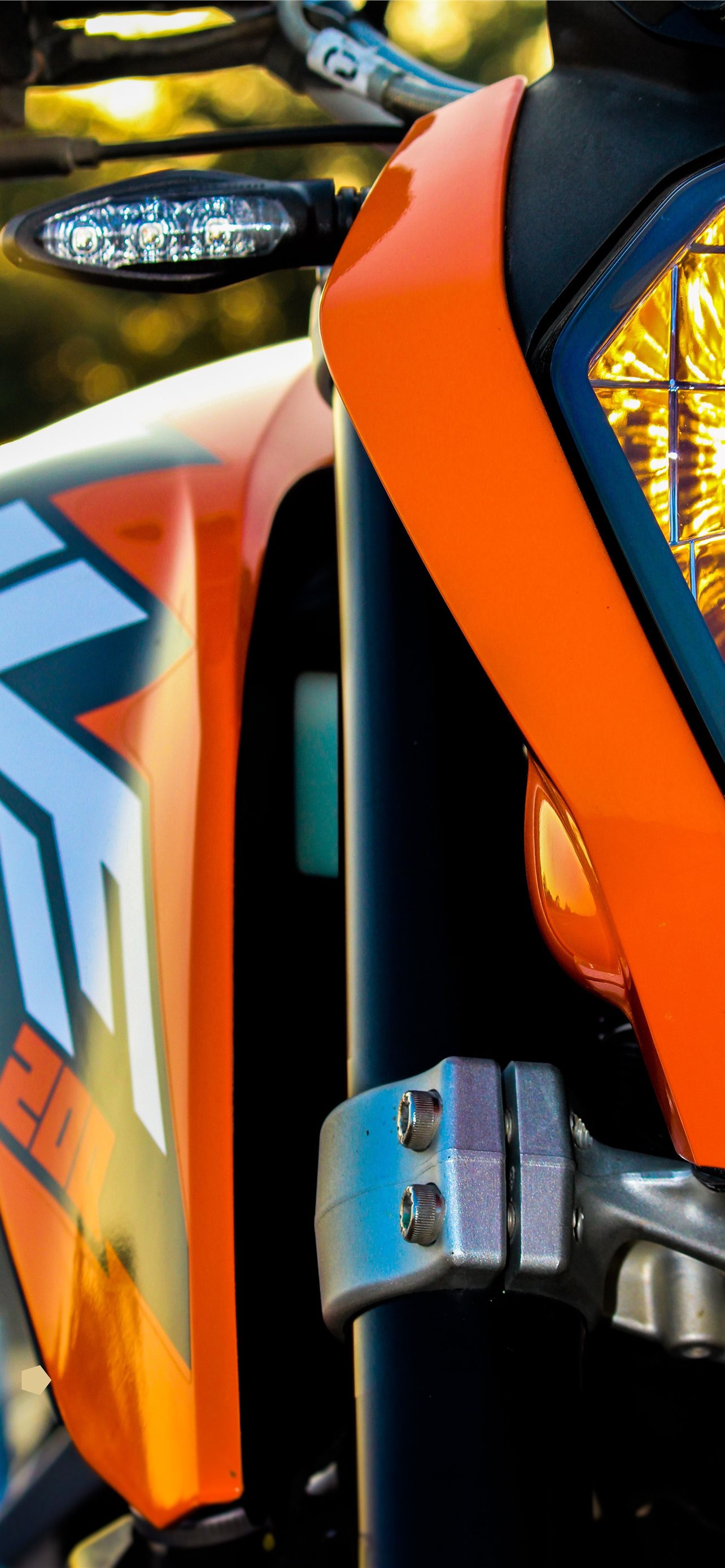 Moto KTM arancione dettaglio, 1284x2778 Full HD Verticale, Smartphone