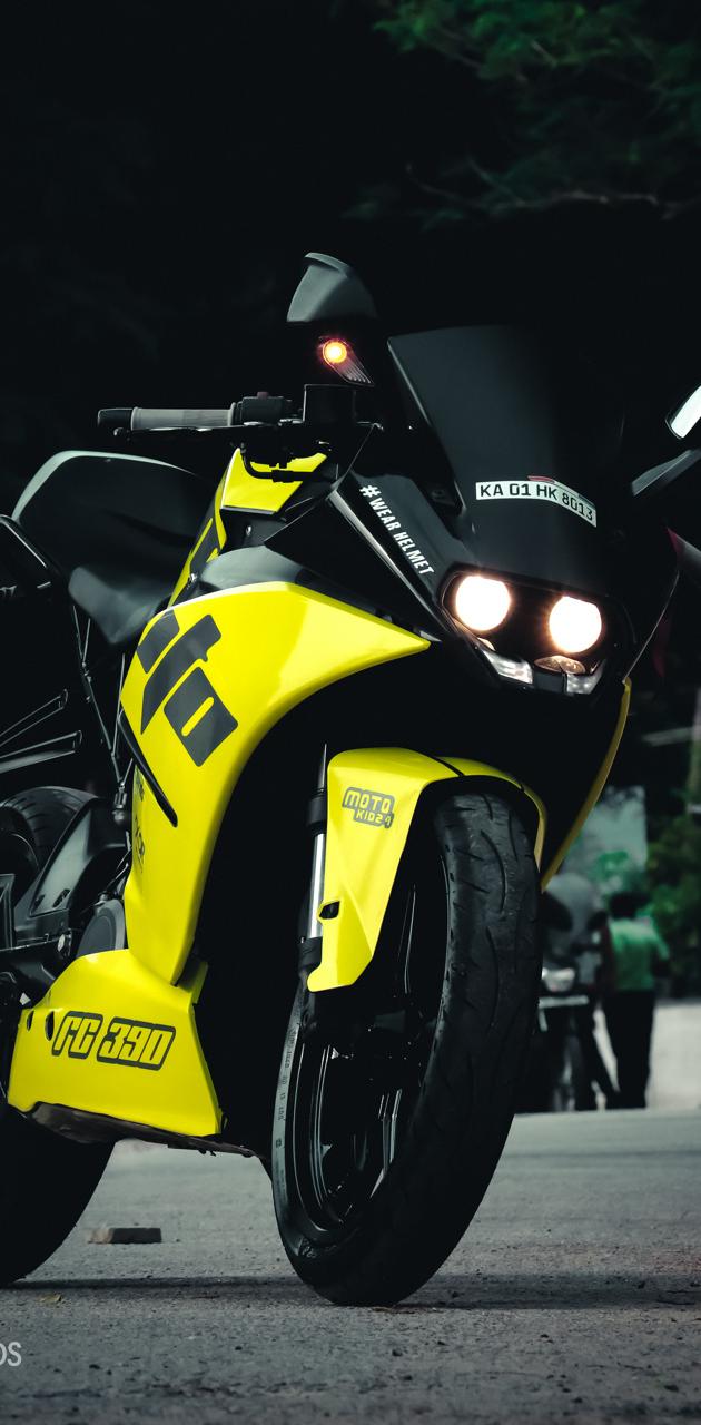 Moto KTM gialla, 630x1280 Verticale, Android