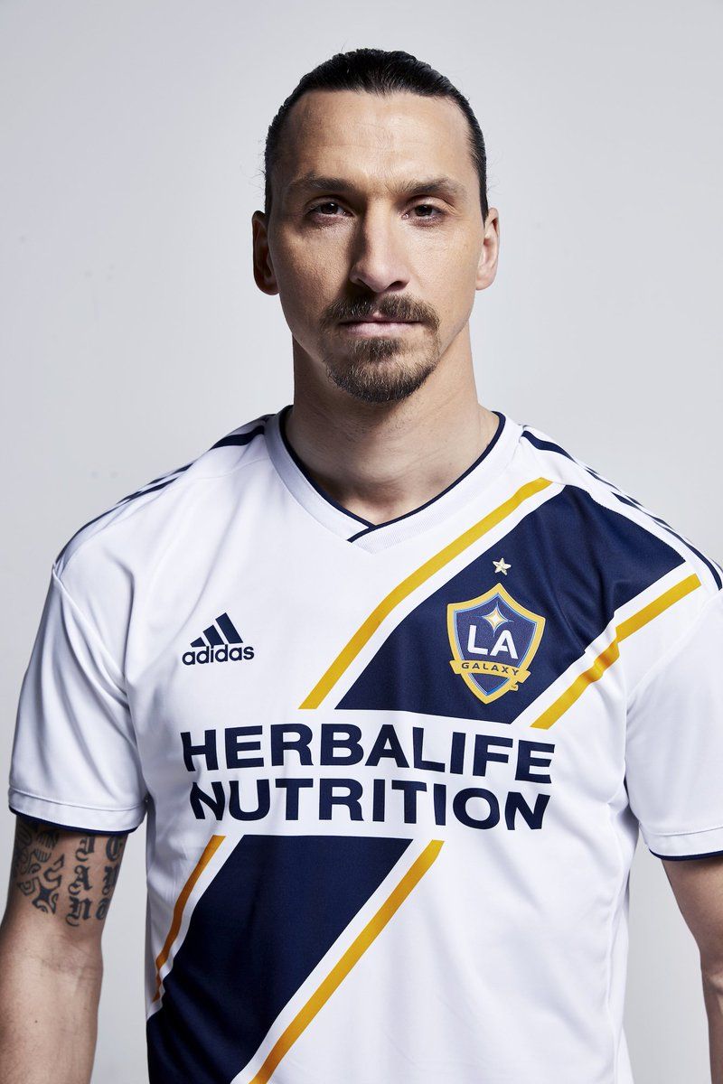 Zlatan Ibrahimović maglia LA Galaxy, 800x1200 Full HD Verticale, Galaxy Z