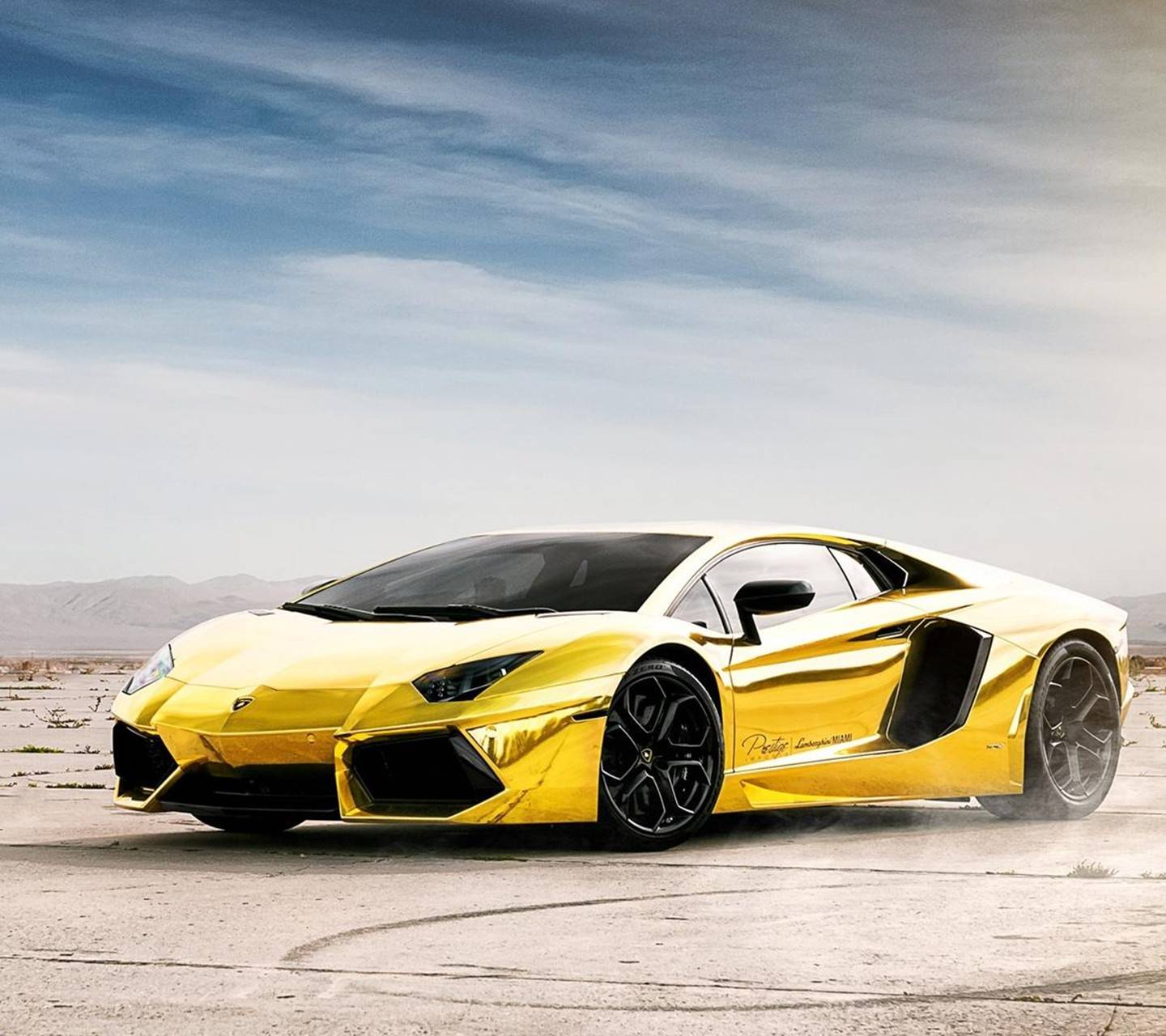 Toro dorato Lamborghini logo, 1080x1920 Verticale, Mobile