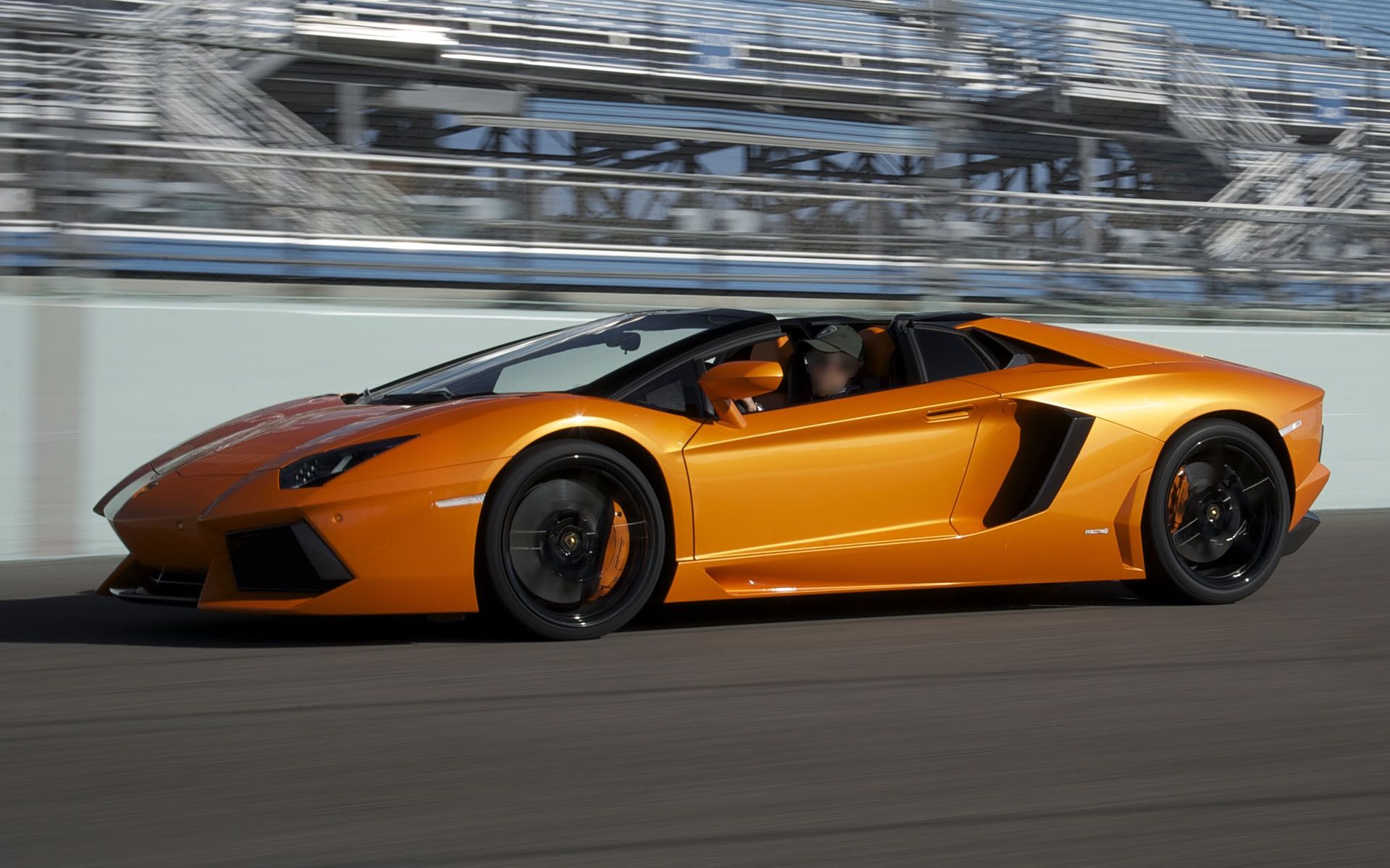 Lamborghini Aventador J oro, 1918x1103 900p, PC Desktop