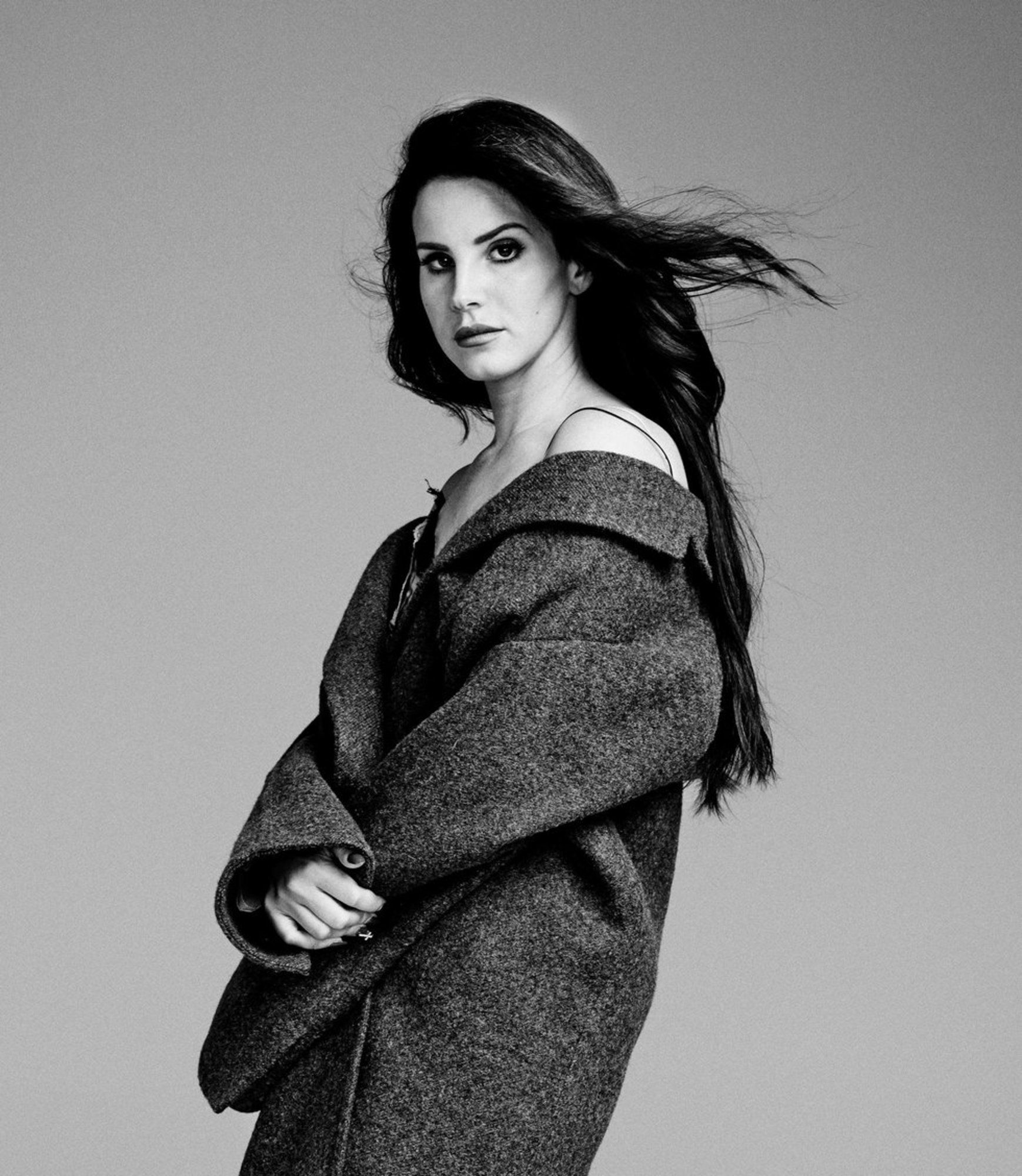 Lana Del Rey ritratto bianco e nero, 1738x2000 Full HD Verticale, iPhone Air
