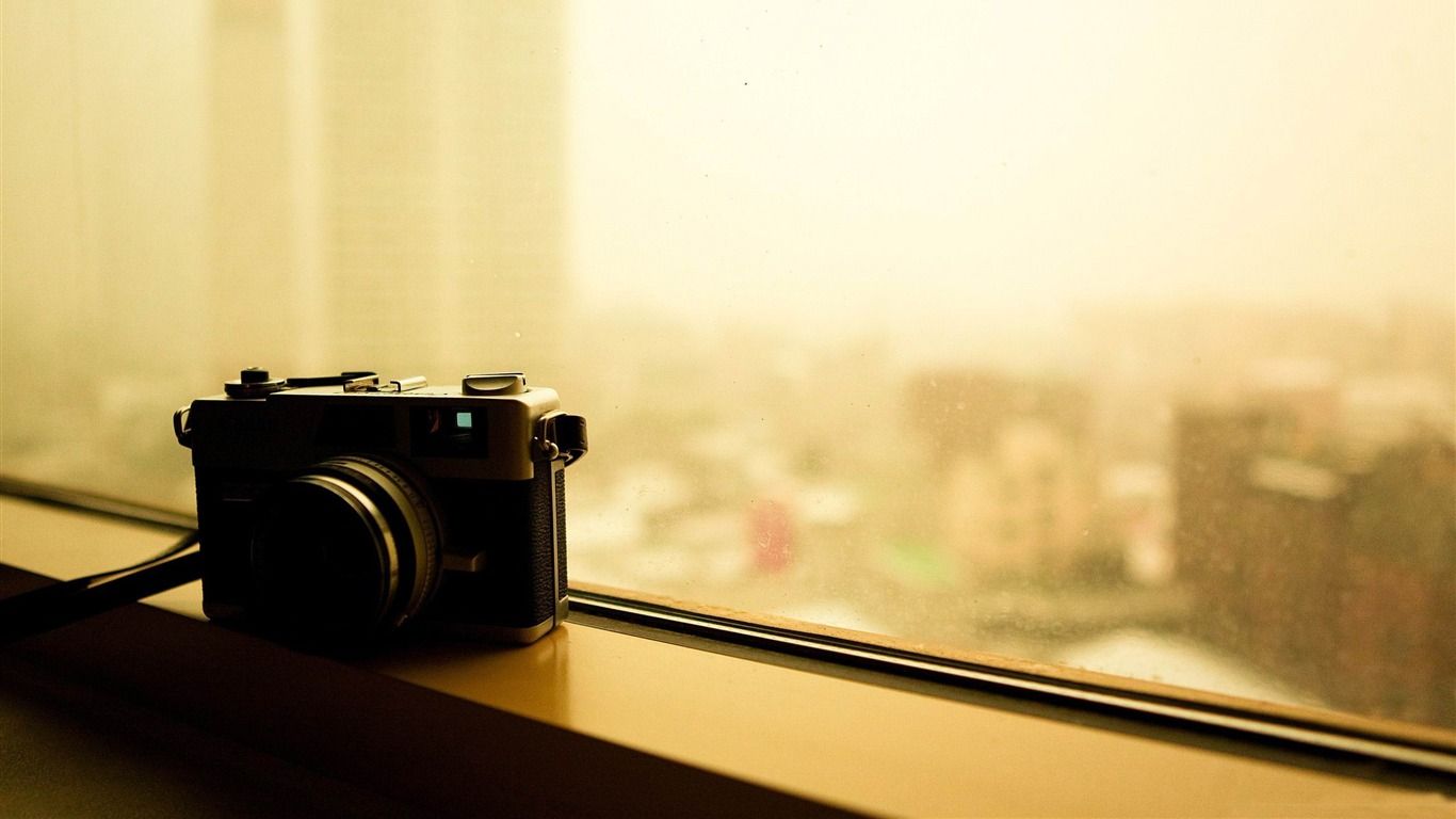 Fotocamera vintage su davanzale, 1366x768 720p, ROG Asus Laptop