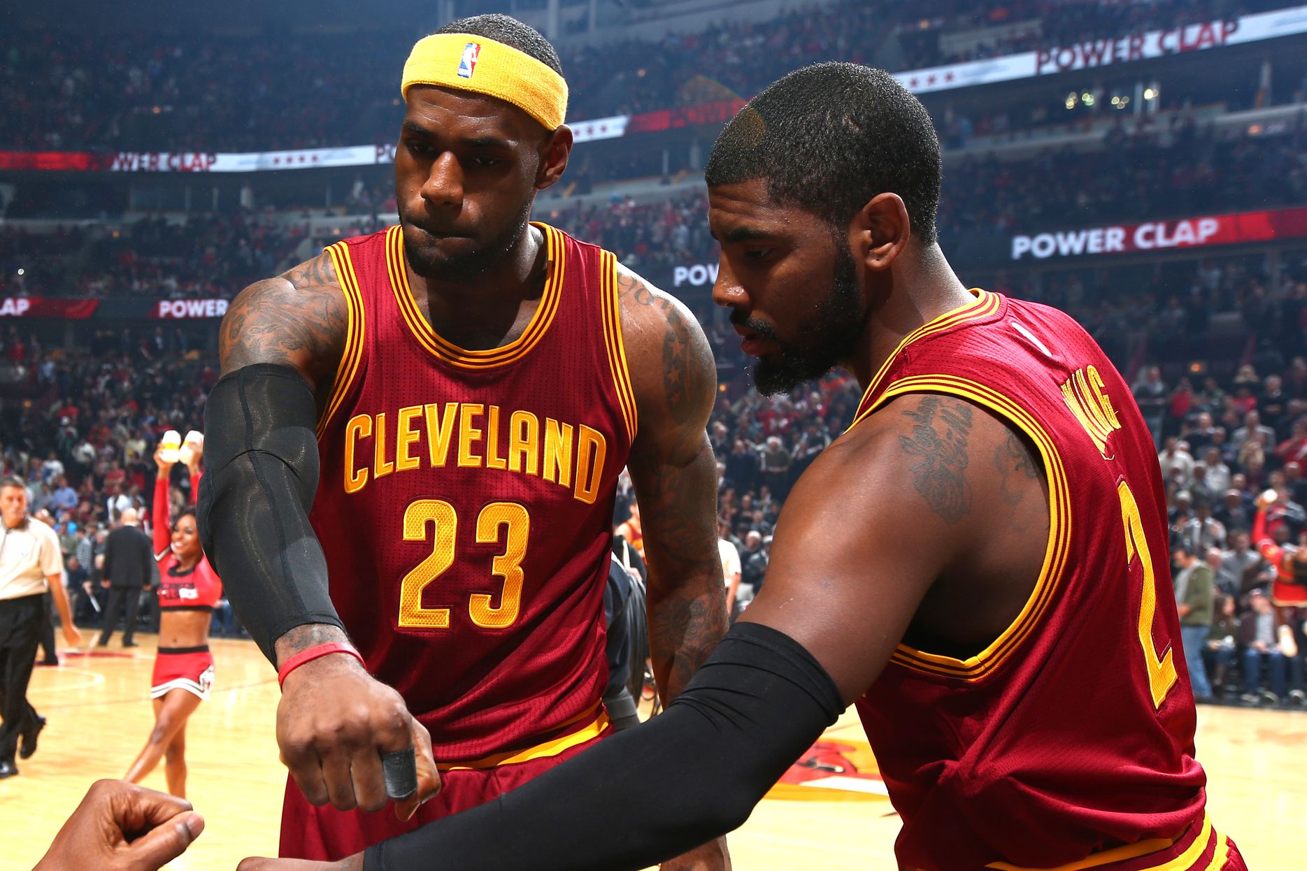 LeBron James e Kyrie Irving, 3072x2048 WQXGA, Laptop