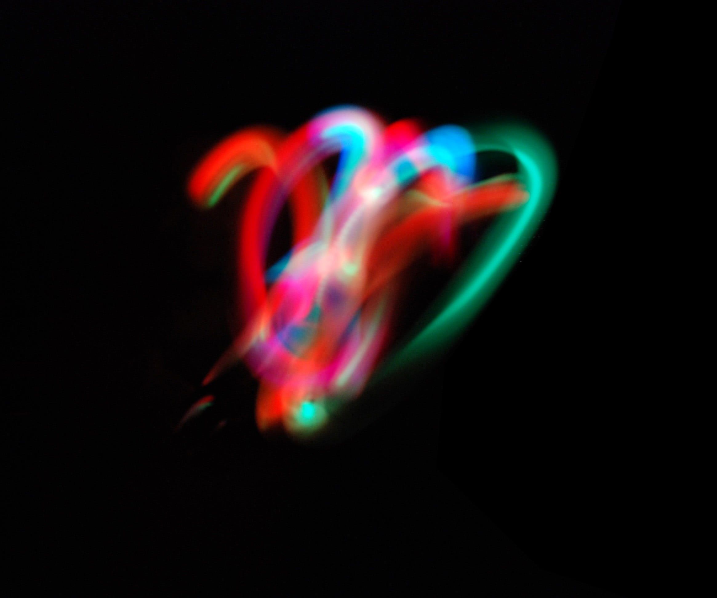 Luci LED colorate su nero, 2330x1944 Hi-Res, Desktop