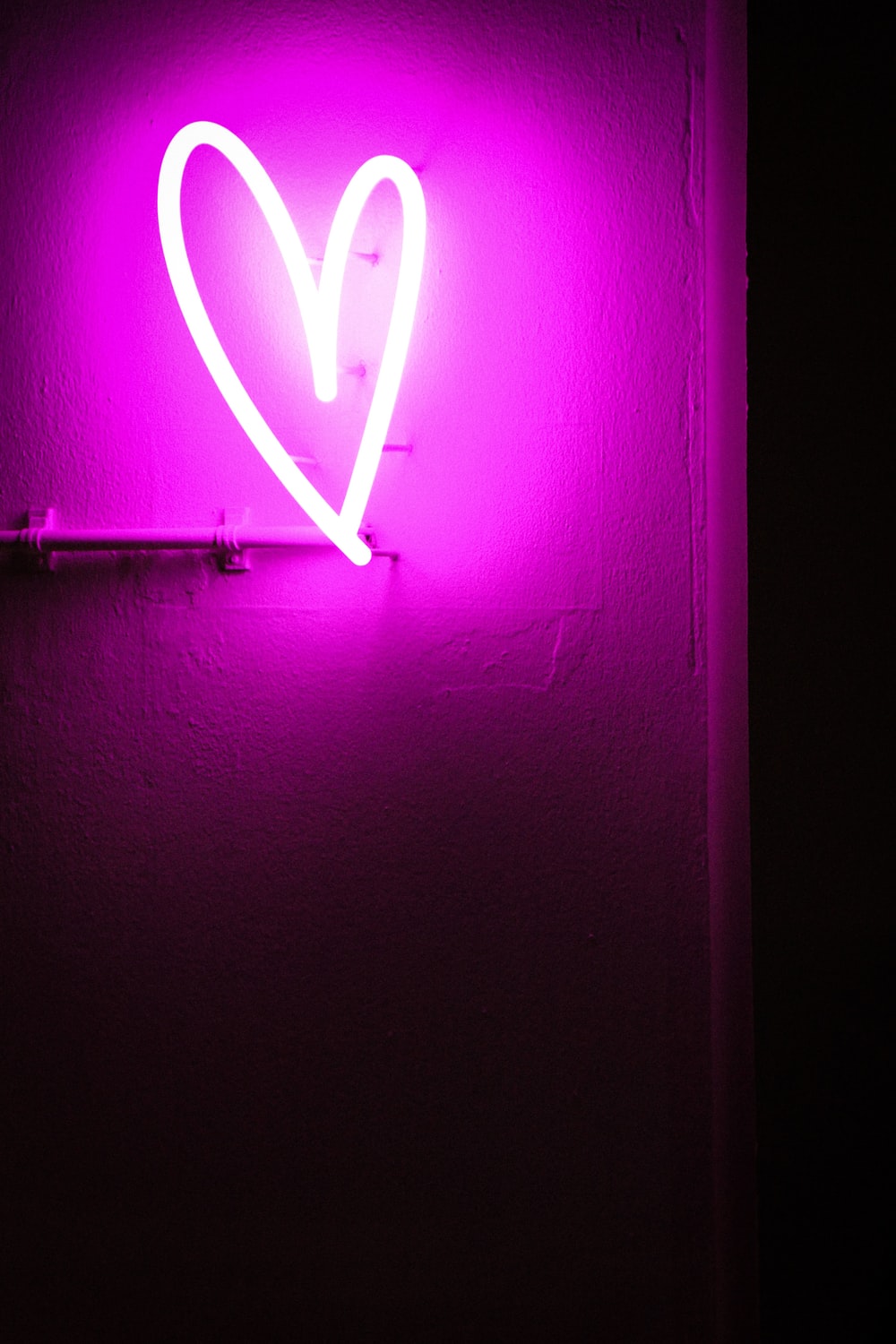 Cuore neon rosa, 1000x1500 Full HD Verticale, Smartphone