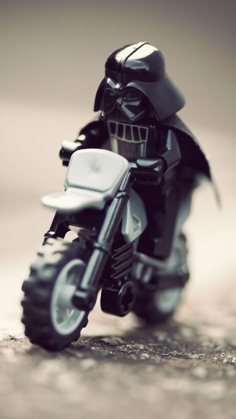LEGO Darth Vader in moto, 750x1333 Full HD Verticale, Smartphone