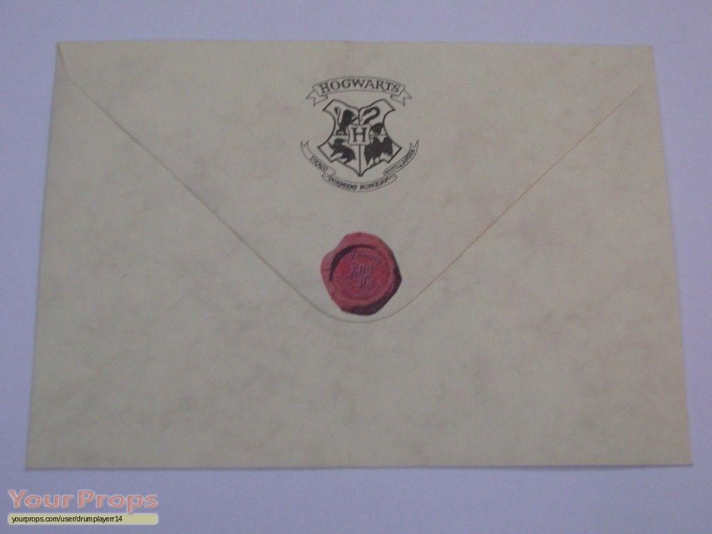 Pergamena Hogwarts con stemma, 768x1024 Full HD Verticale, iPhone