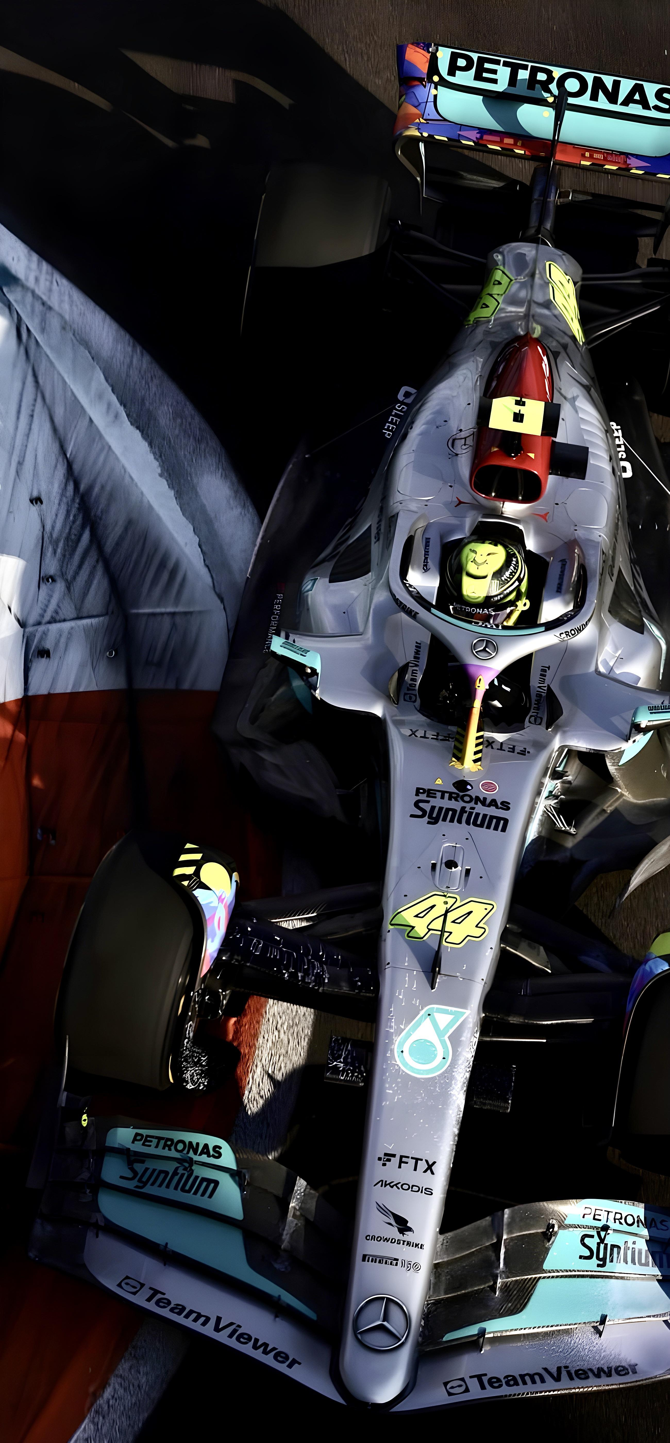 Auto F1 Mercedes Petronas, 2600x5596 Full HD Verticale, iPhone