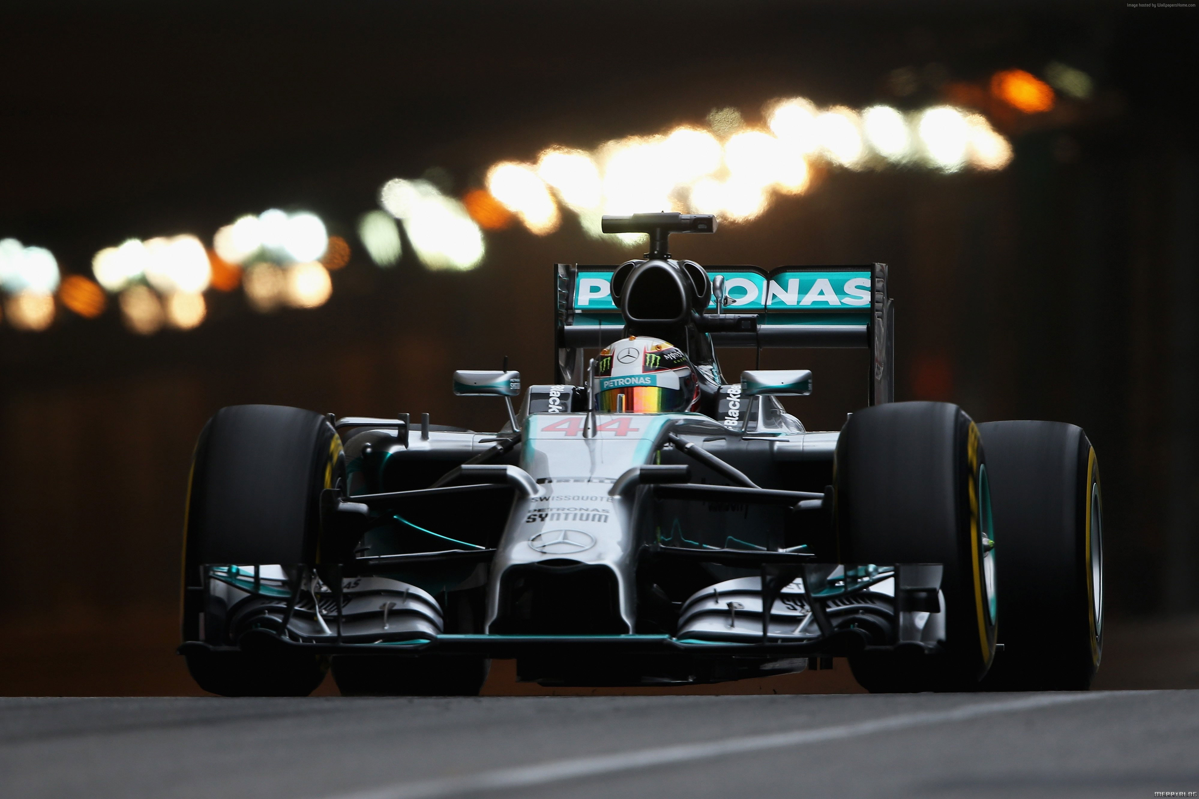 Auto F1 Mercedes notturna, 3996x2664 UHD, PC 4K