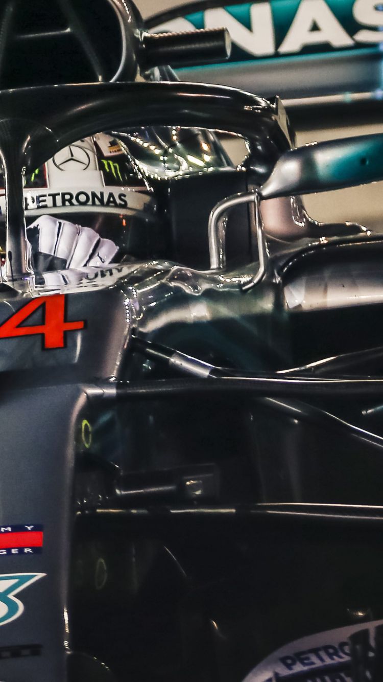 Auto Mercedes F1 Hamilton, 750x1334 Full HD Verticale, iPhone