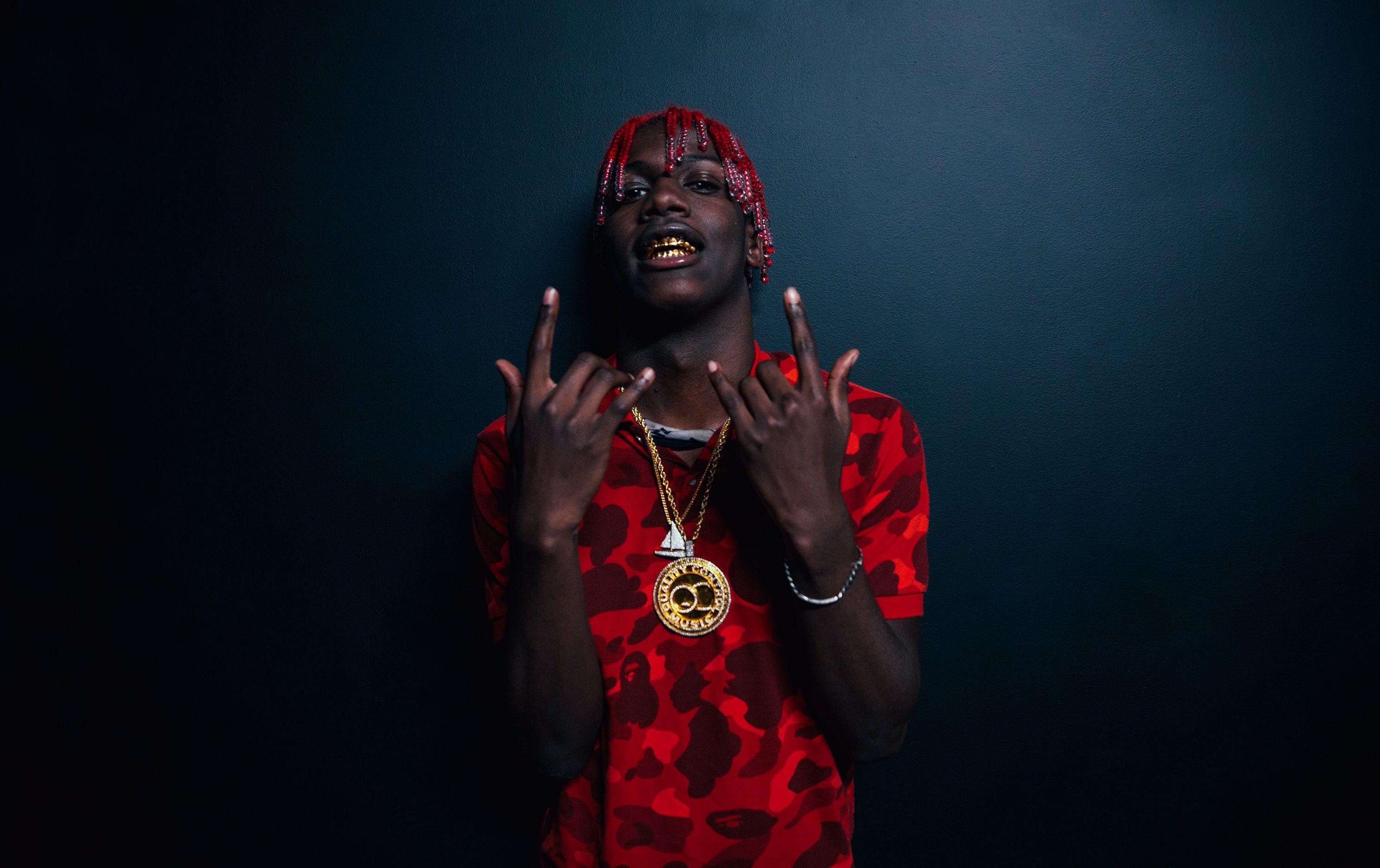 Lil Yachty con collana dorata, 2976x1872 2K+, Desktop