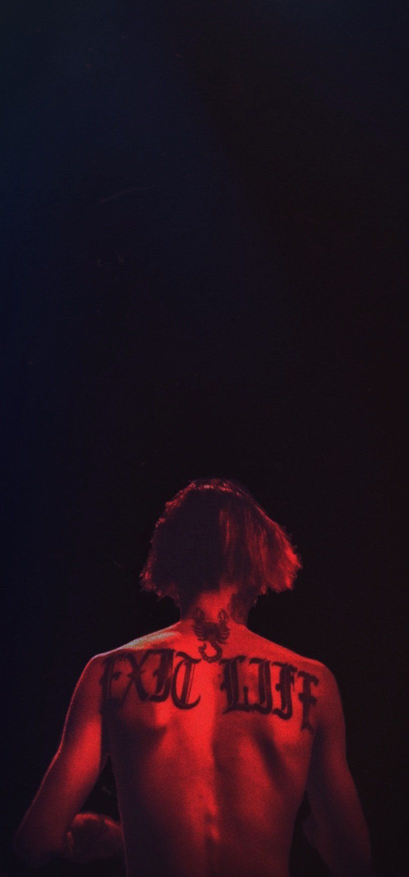 Lil Peep schiena tatuata luce rossa, 817x1750 Verticale, iPhone