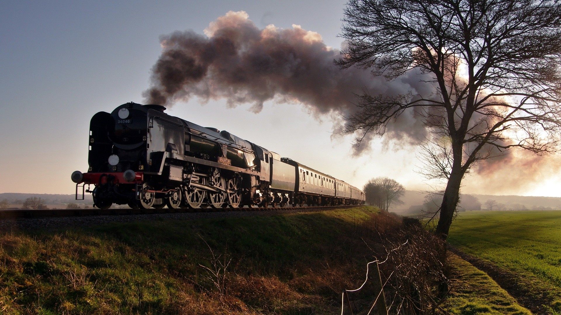 Locomotiva a vapore nera campagna, 1920x1080 1080p, Desktop