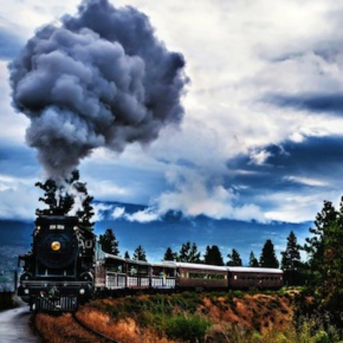 Locomotiva a vapore con fumo montagne, 1200x1200 HD, PC