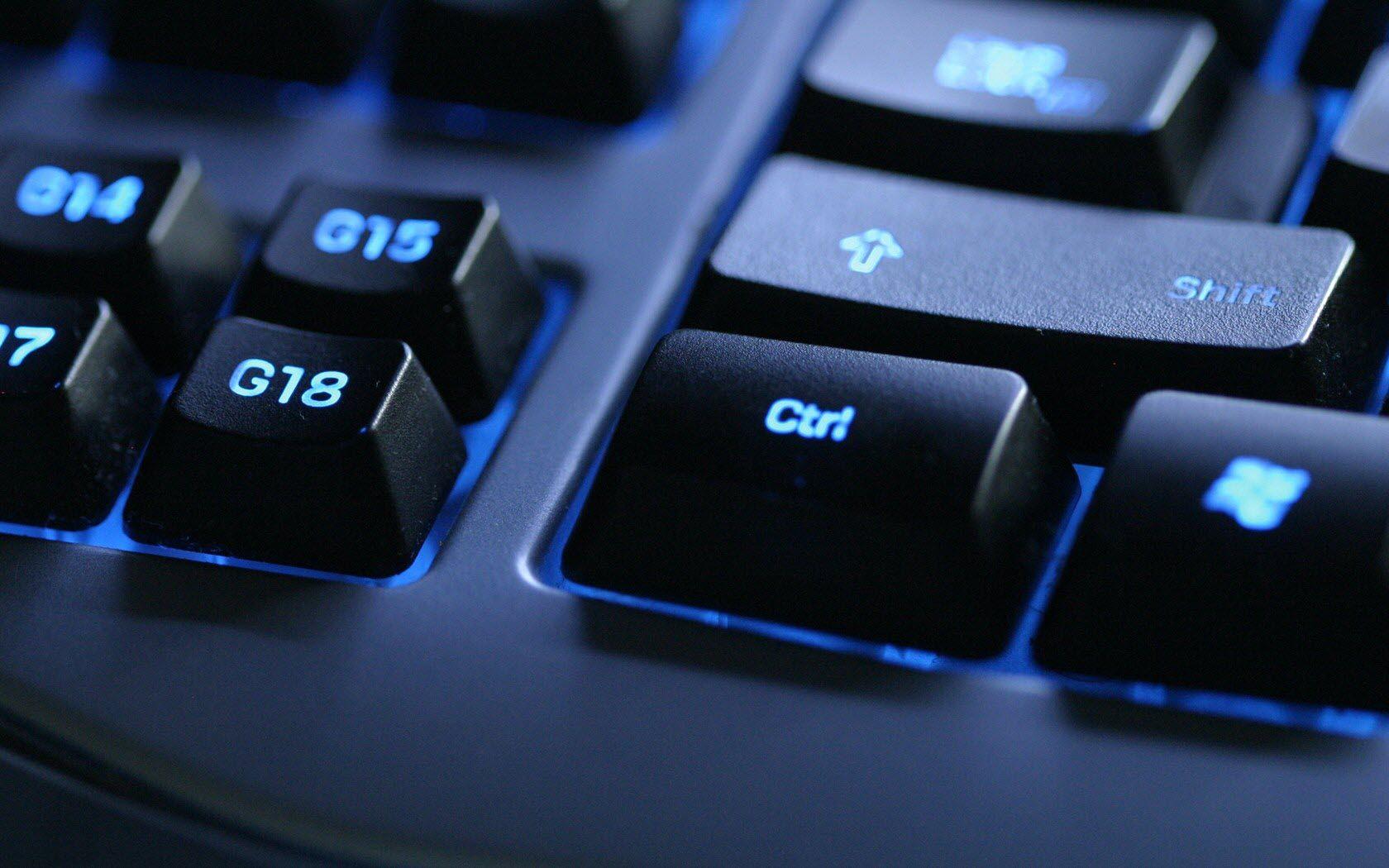 Logitech, 1680x1050 900p, PC